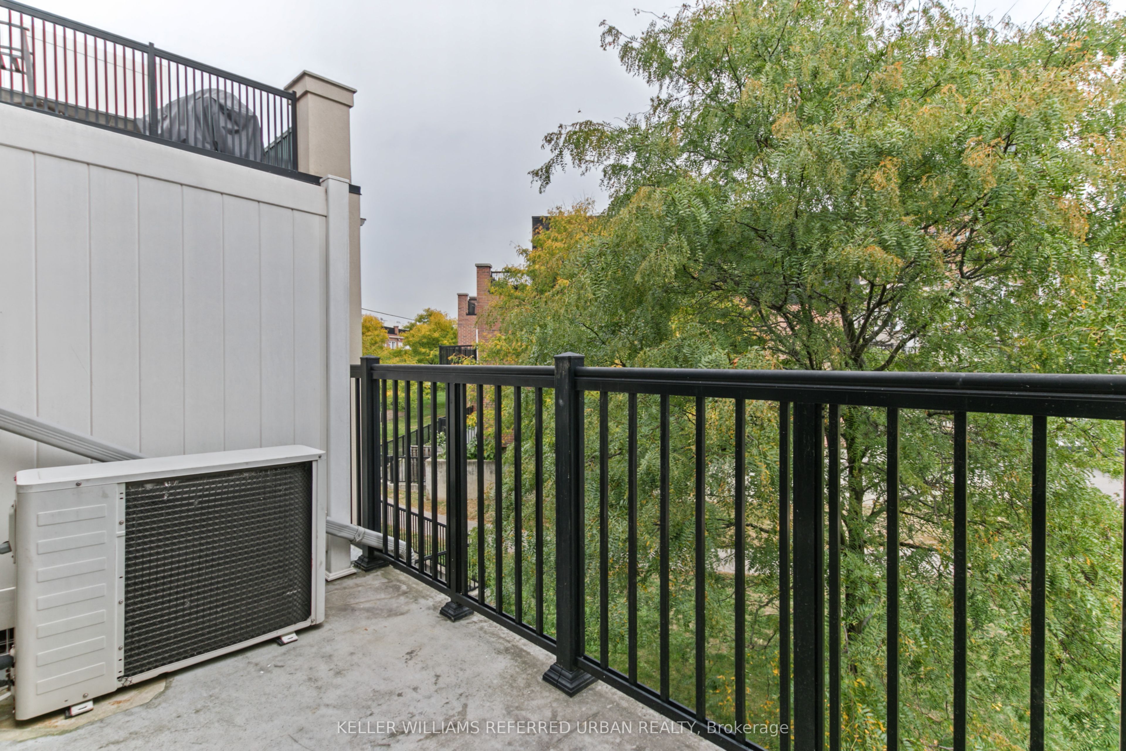 3035 Finch Avenue W 2016 Property Photo 21