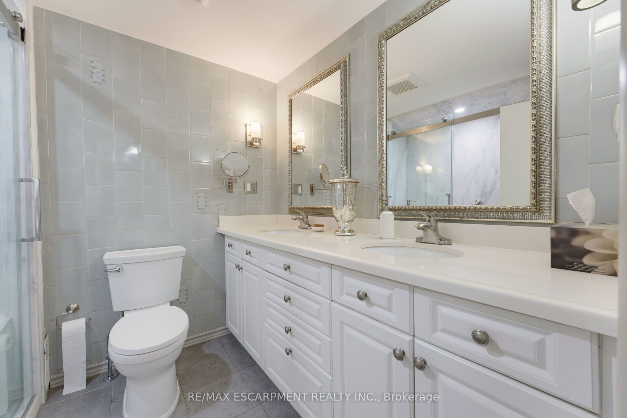 1316 Nevarc Drive Property Photo 17