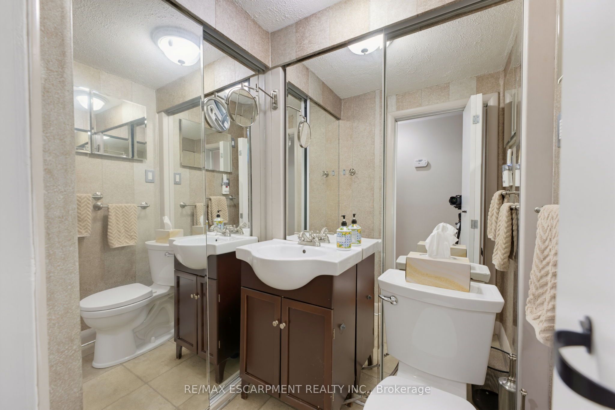 1316 Nevarc Drive Property Photo 18