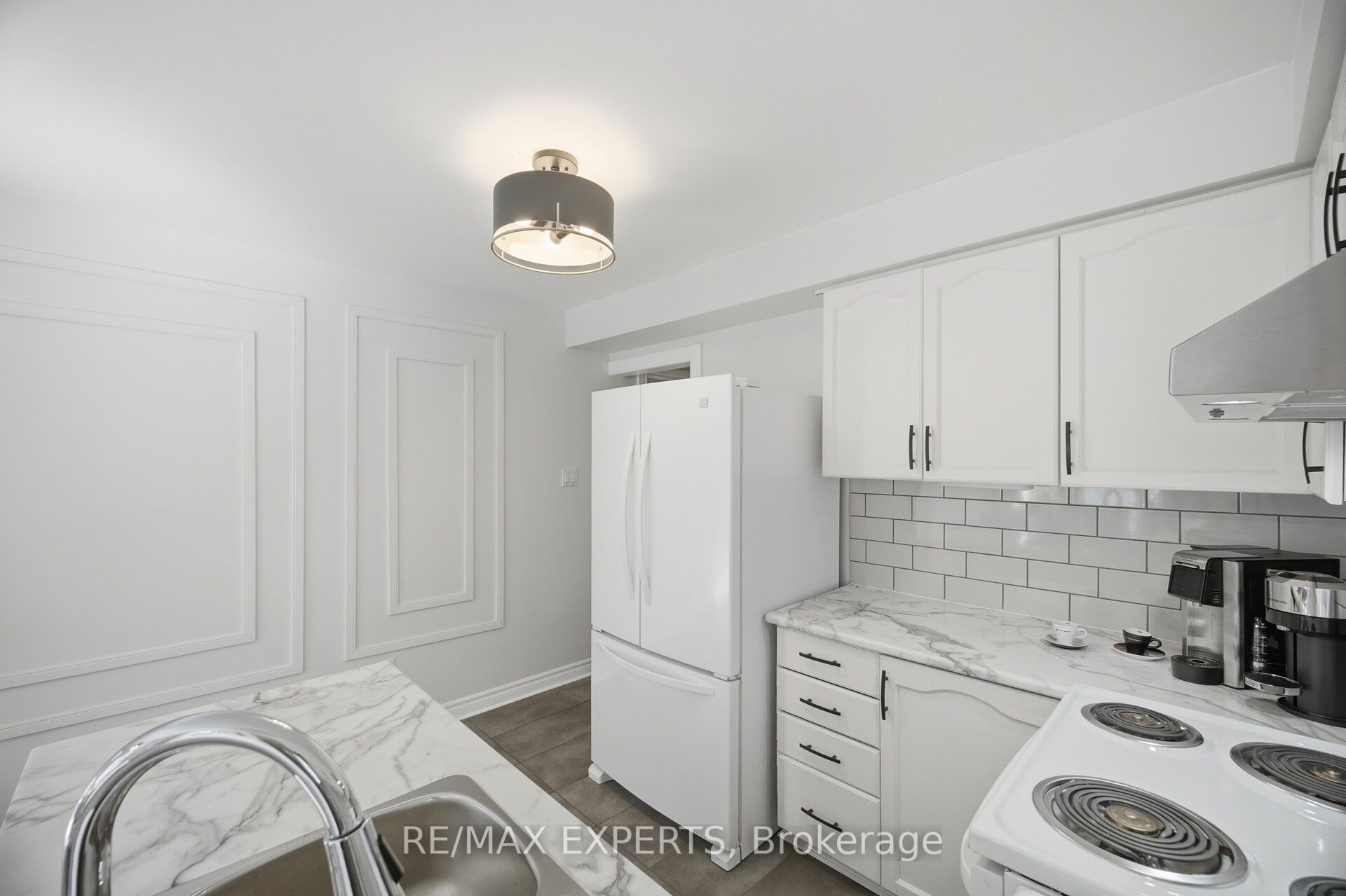 98 De Rose Avenue Property Photo 18