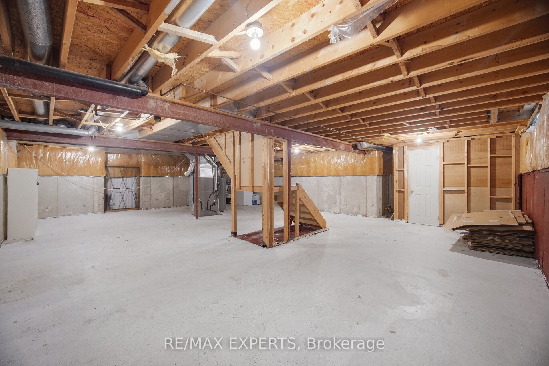 98 De Rose Avenue Property Photo 40