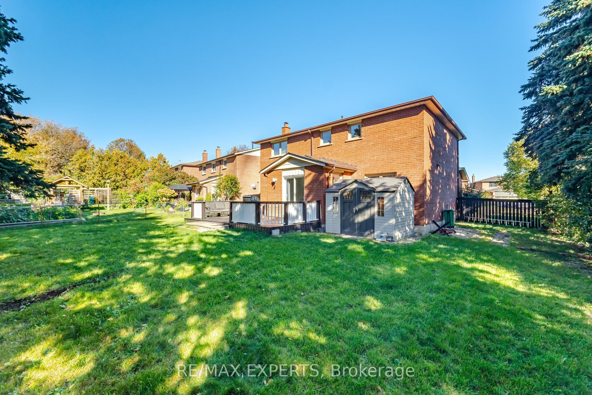 98 De Rose Avenue Property Photo 44