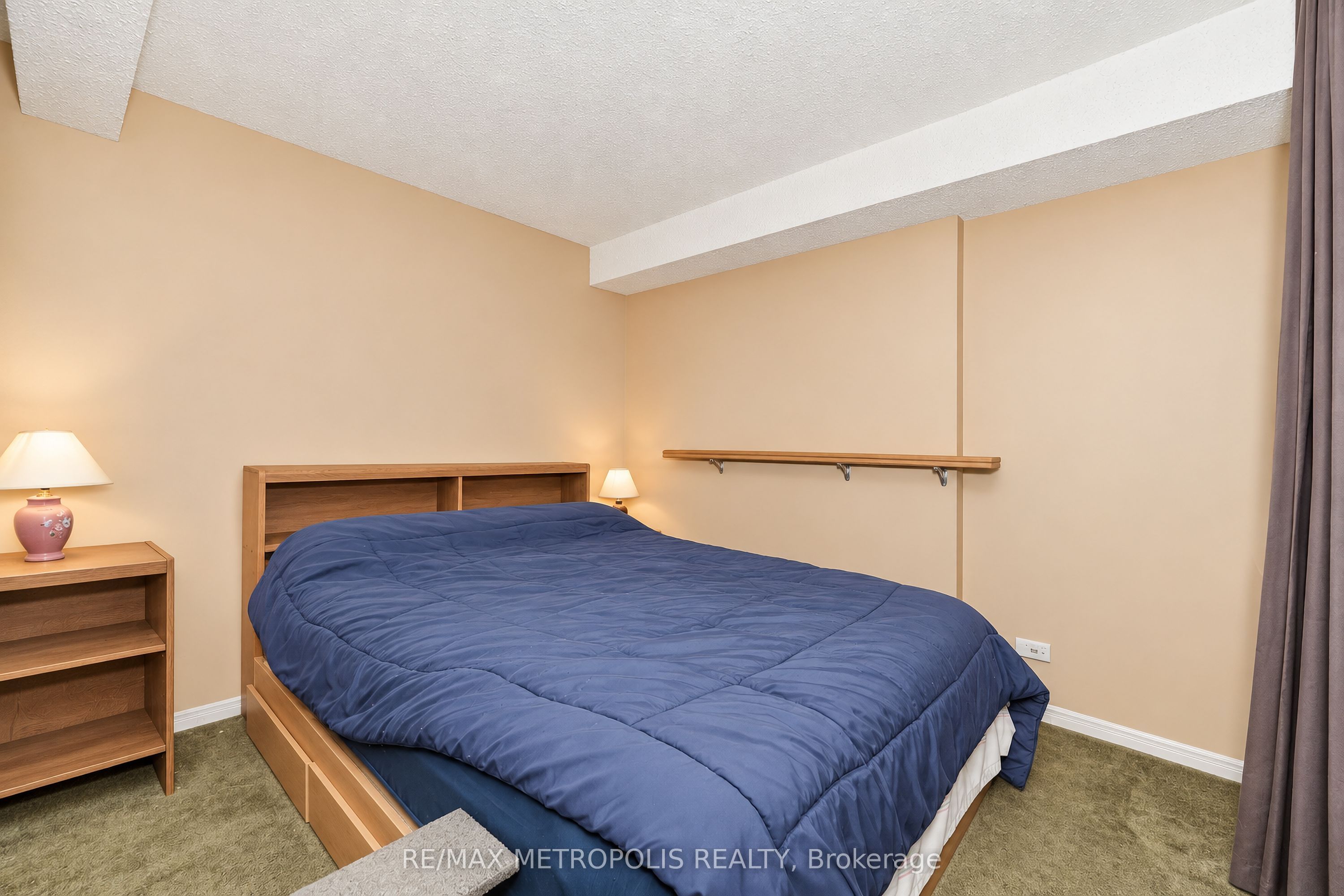 1 Herriot Street Property Photo 43