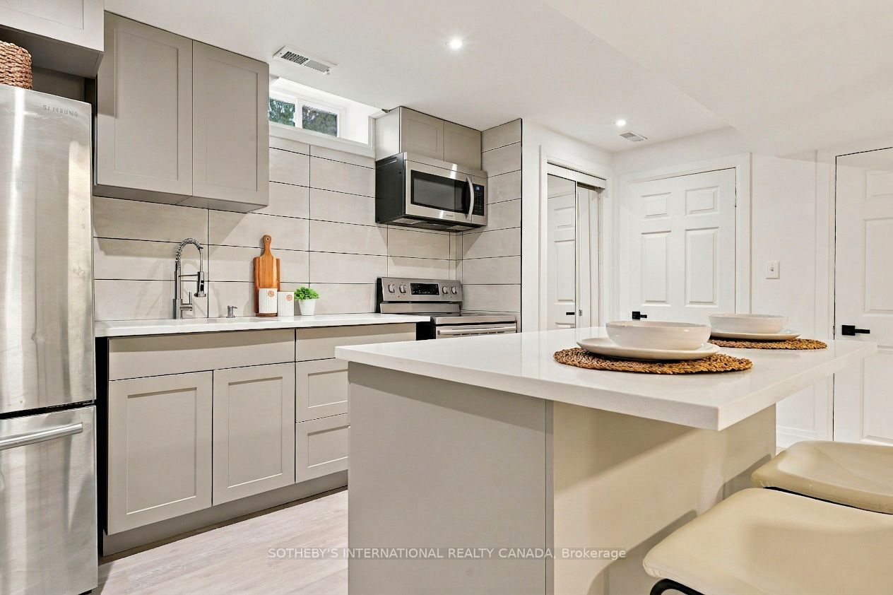 99 Sandmere Avenue Property Photo 30