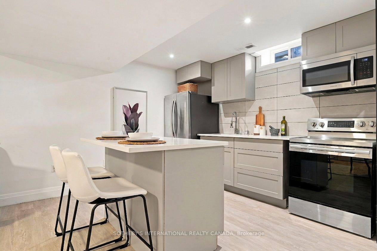 99 Sandmere Avenue Property Photo 32