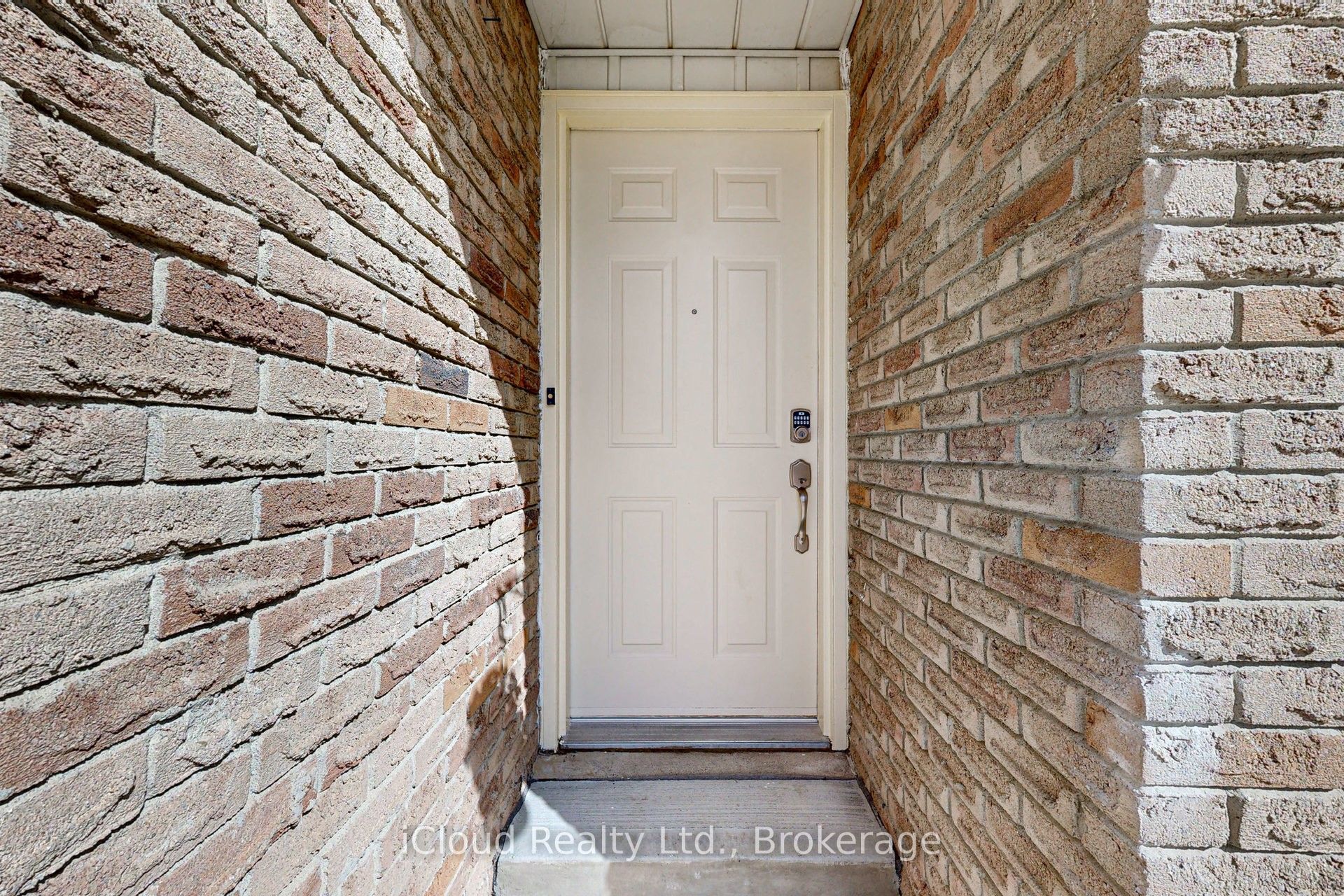 50 Denlow Drive Property Photo 2