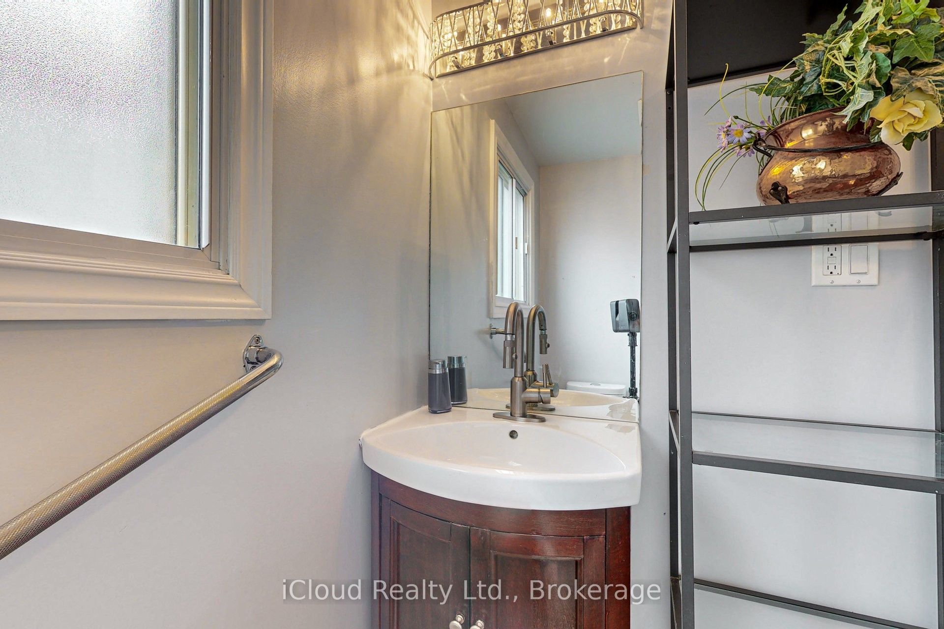 50 Denlow Drive Property Photo 26