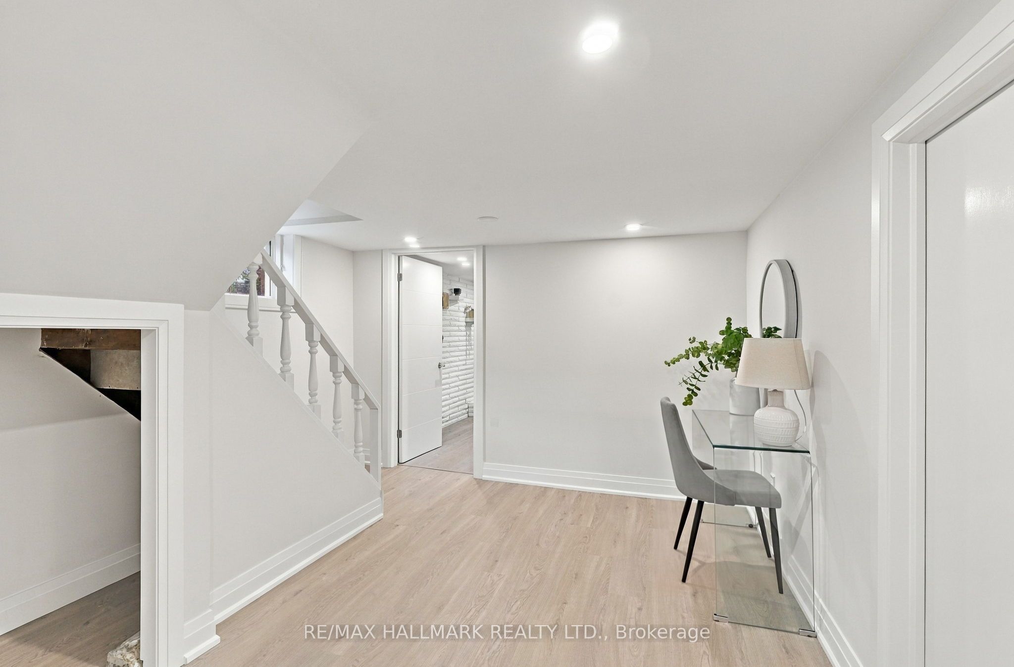 29 Willowbrook Road Property Photo 21