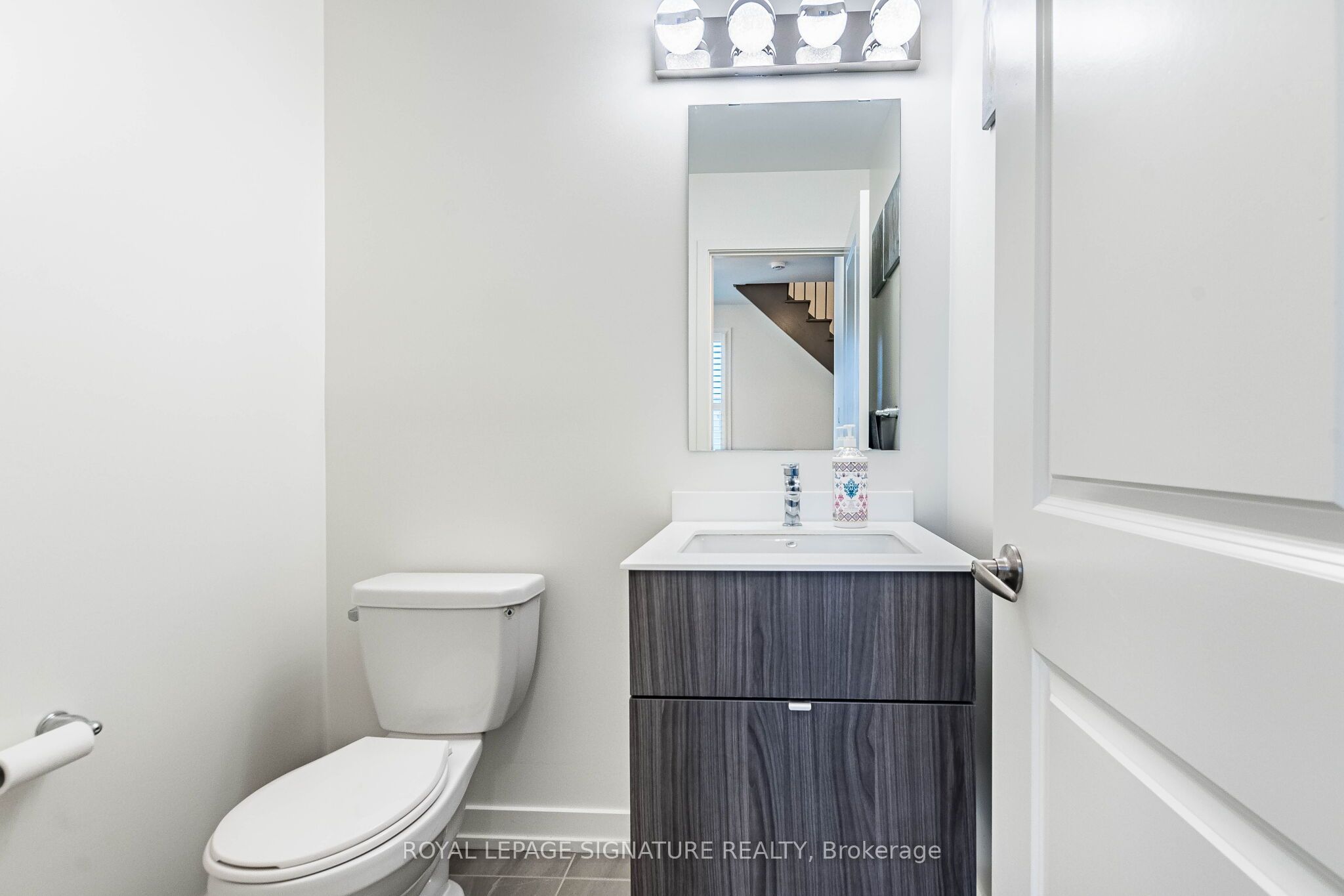 3121 Mintwood Circle Property Photo 13