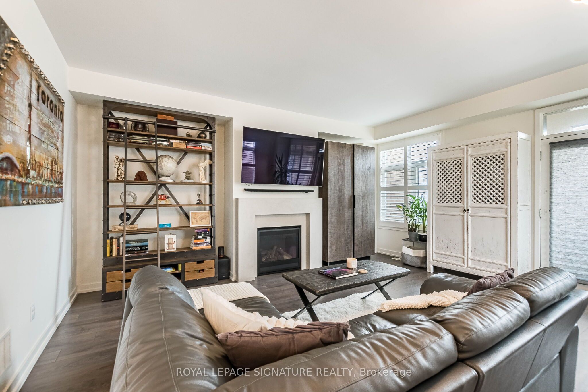 3121 Mintwood Circle Property Photo 15