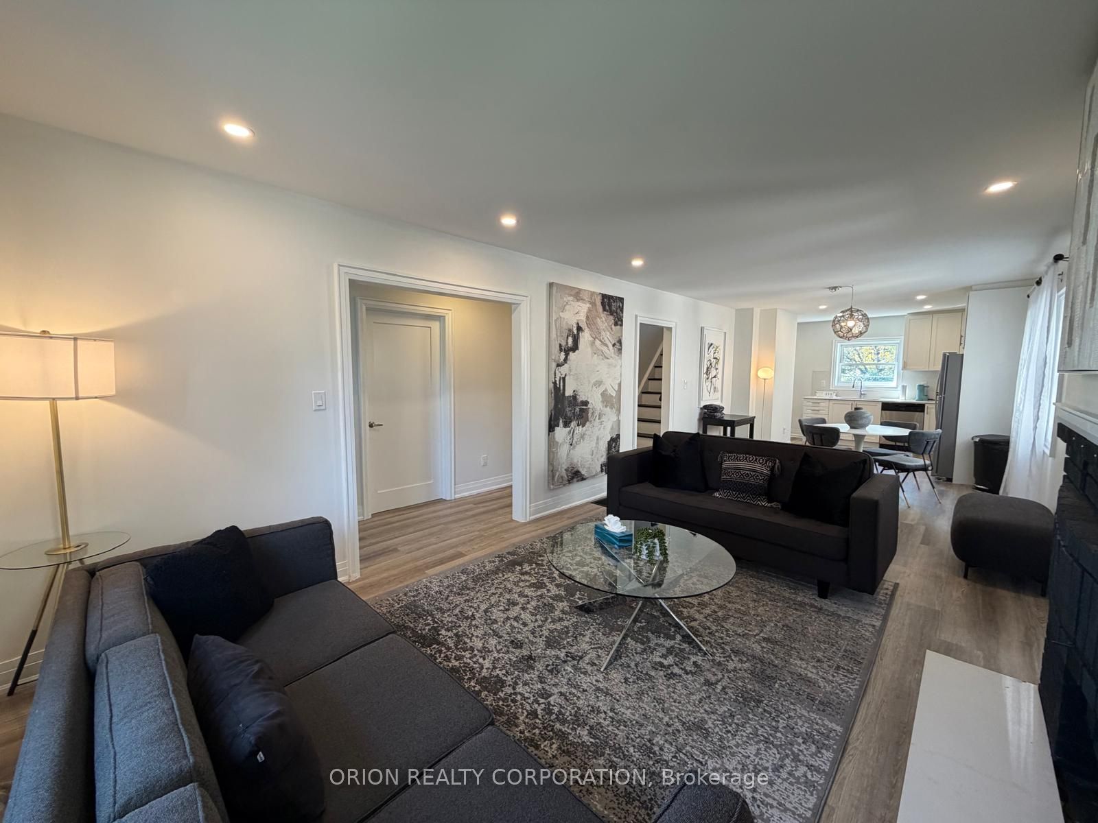 1016 Haig Boulevard Property Photo 6