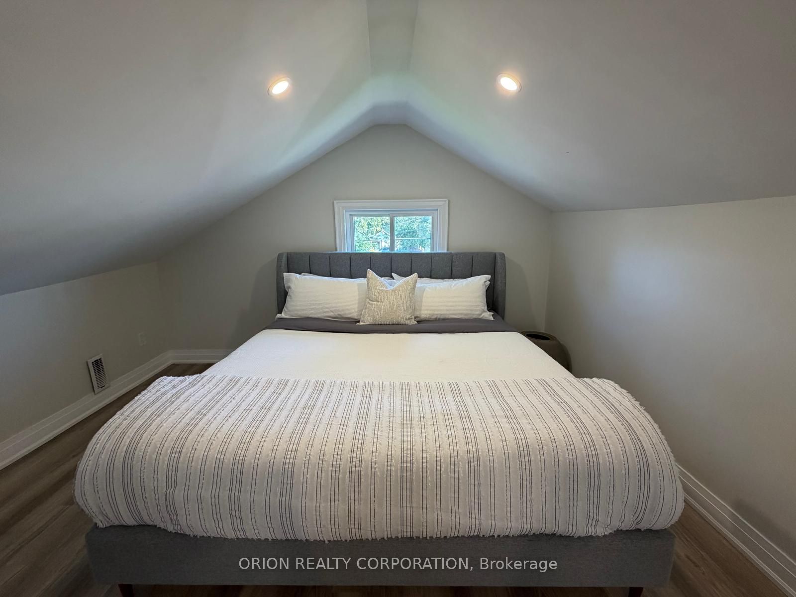 1016 Haig Boulevard Property Photo 33