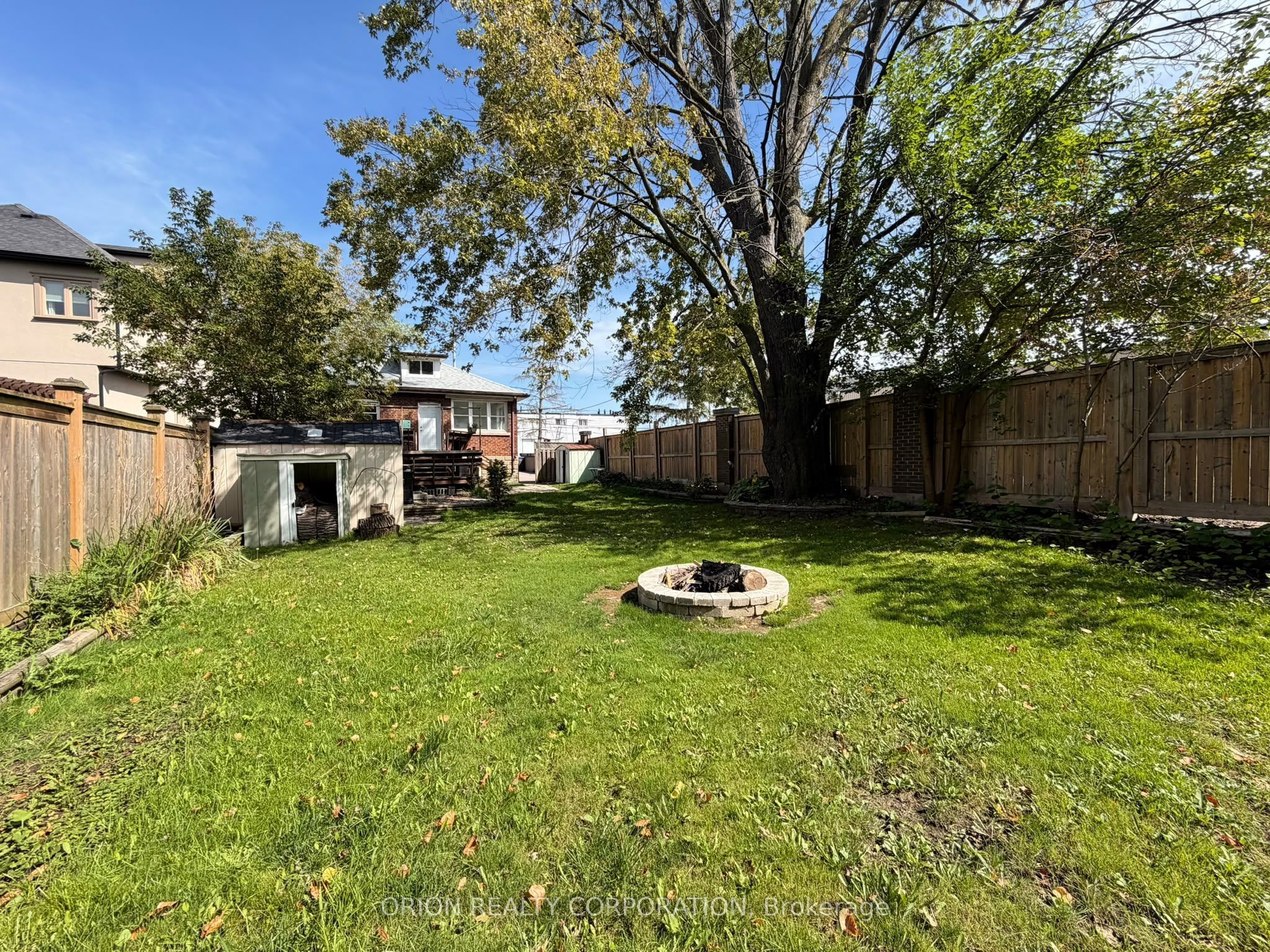 1016 Haig Boulevard Property Photo 42