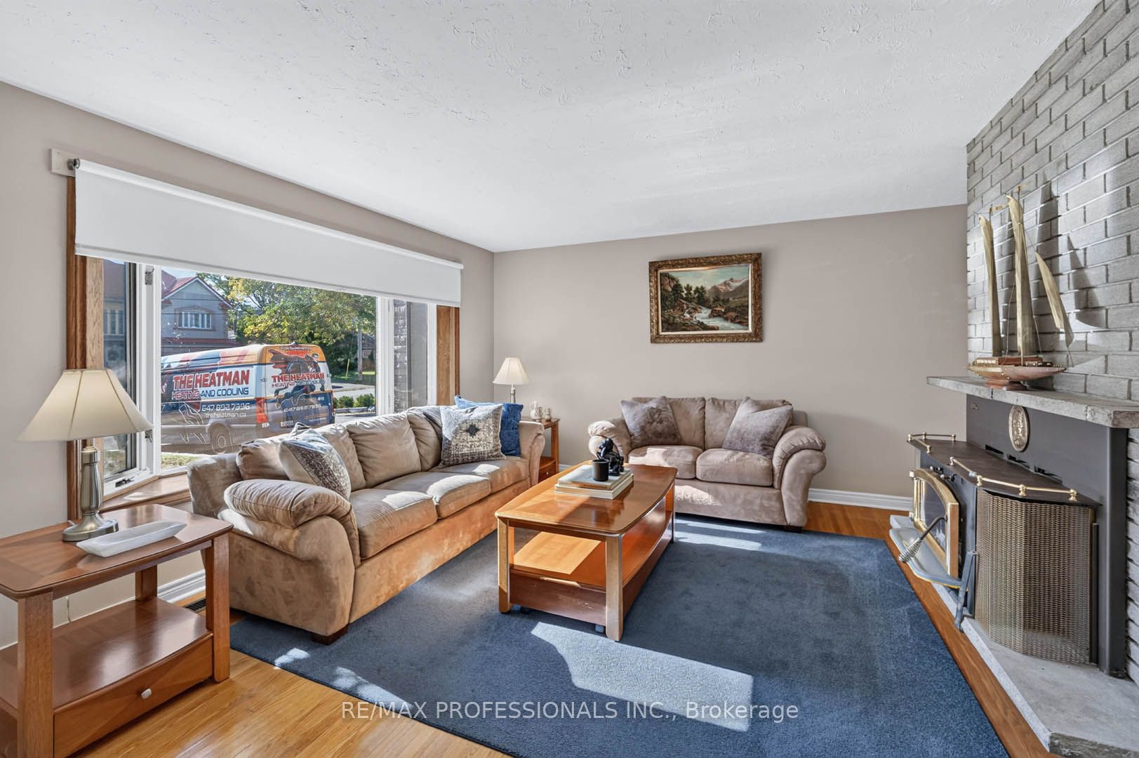 2467 Edenhurst Drive Property Photo 6