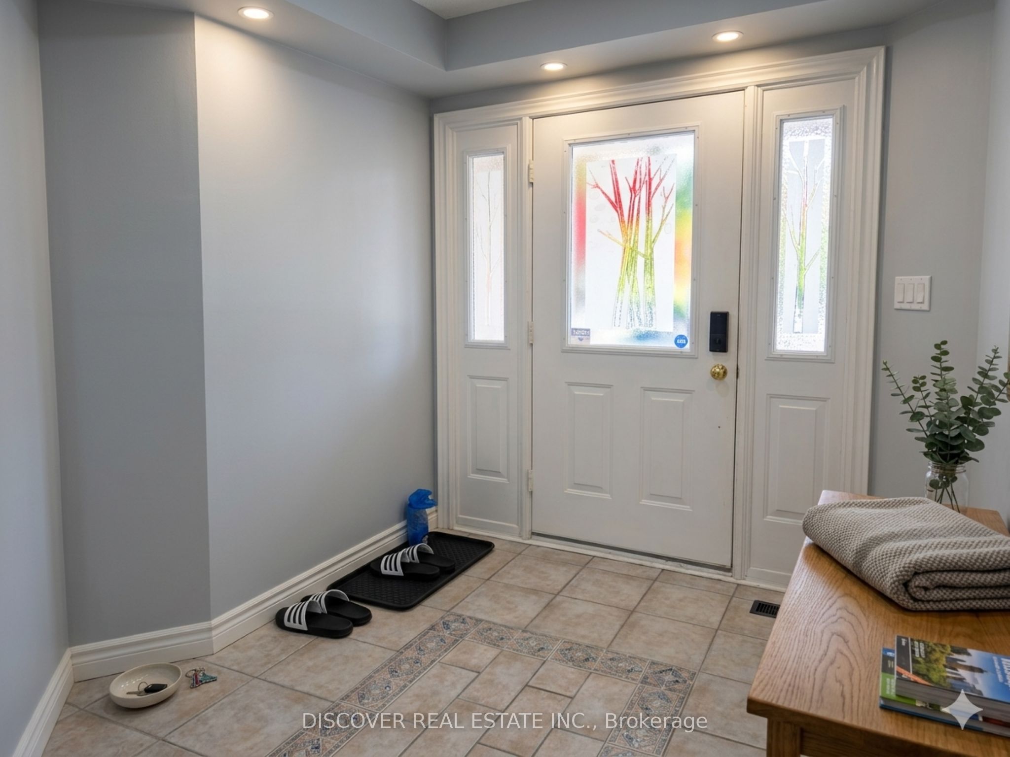 963 Hampton Crescent Property Photo 23
