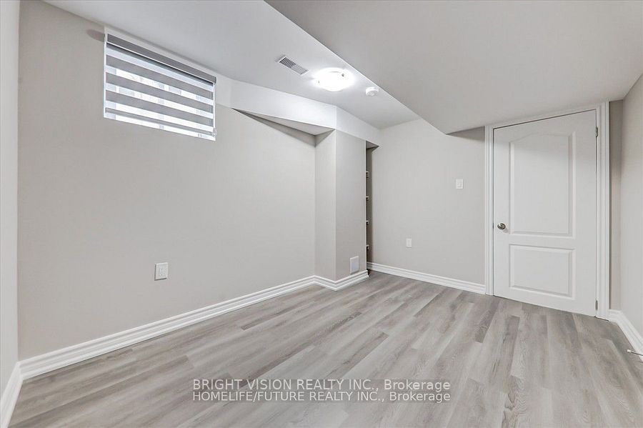2 Browley Drive Basement Property Photo 17