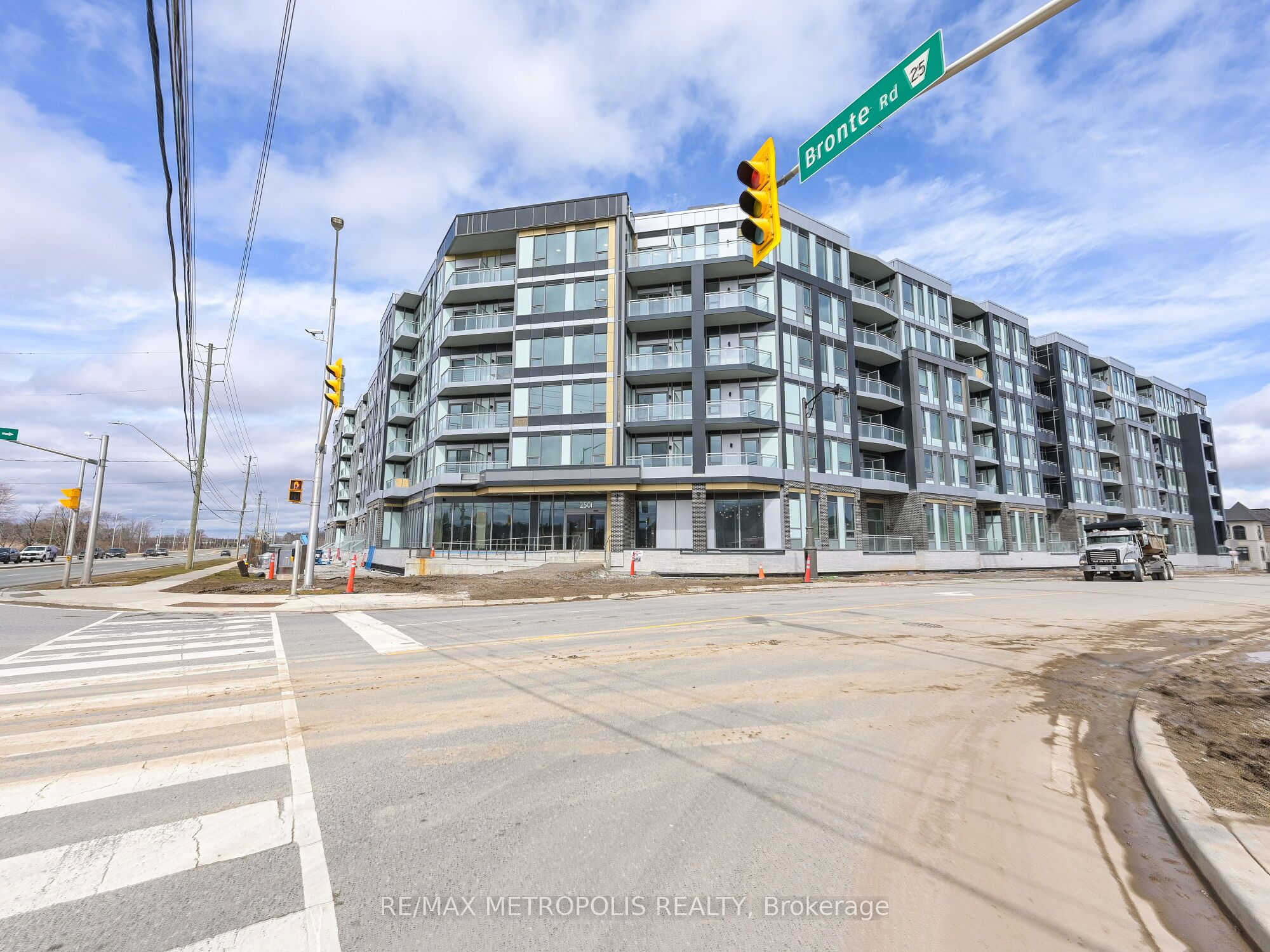 2501 Saw Whet Boulevard 246 Property Photo 1