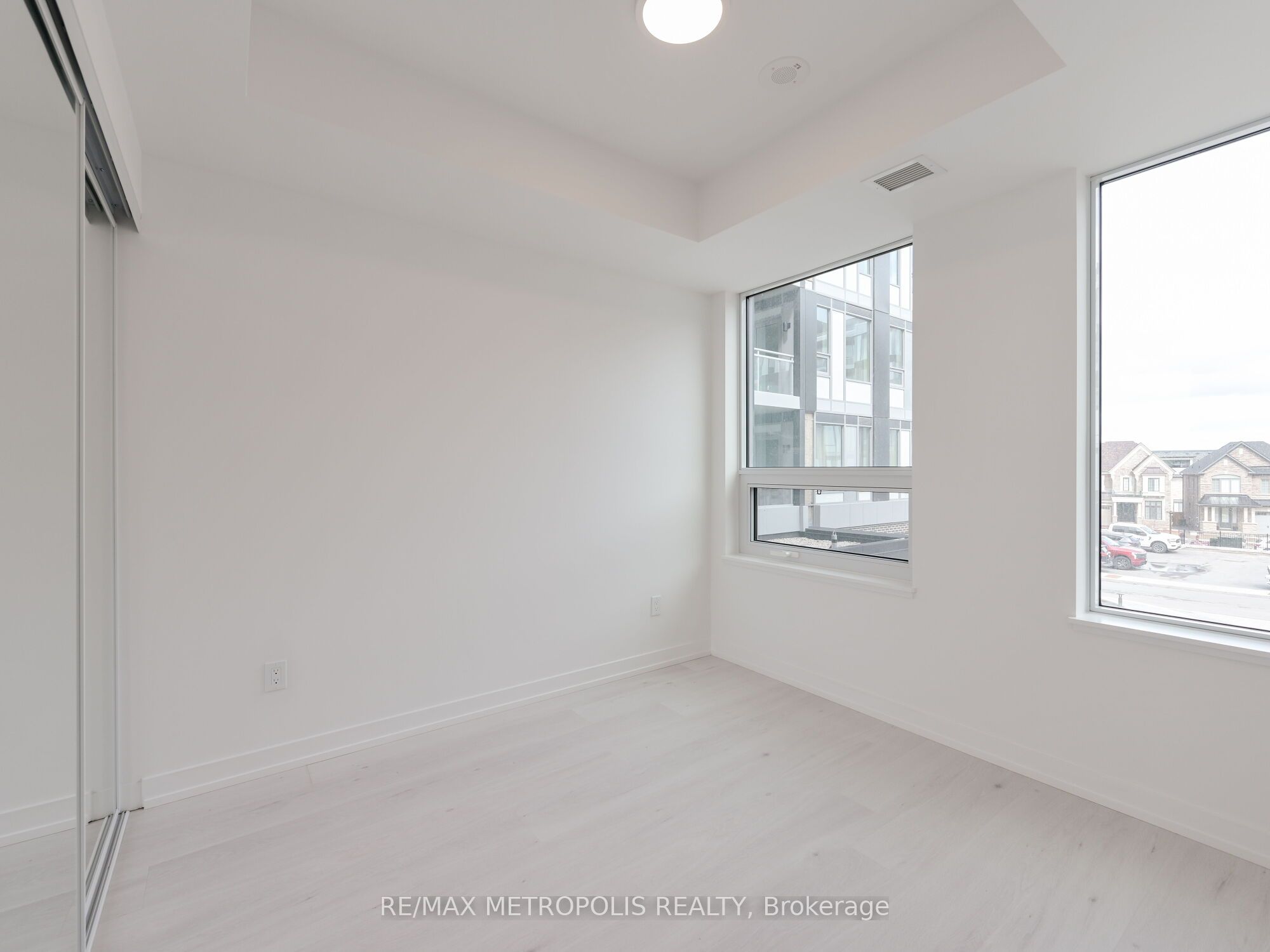 2501 Saw Whet Boulevard 246 Property Photo 32