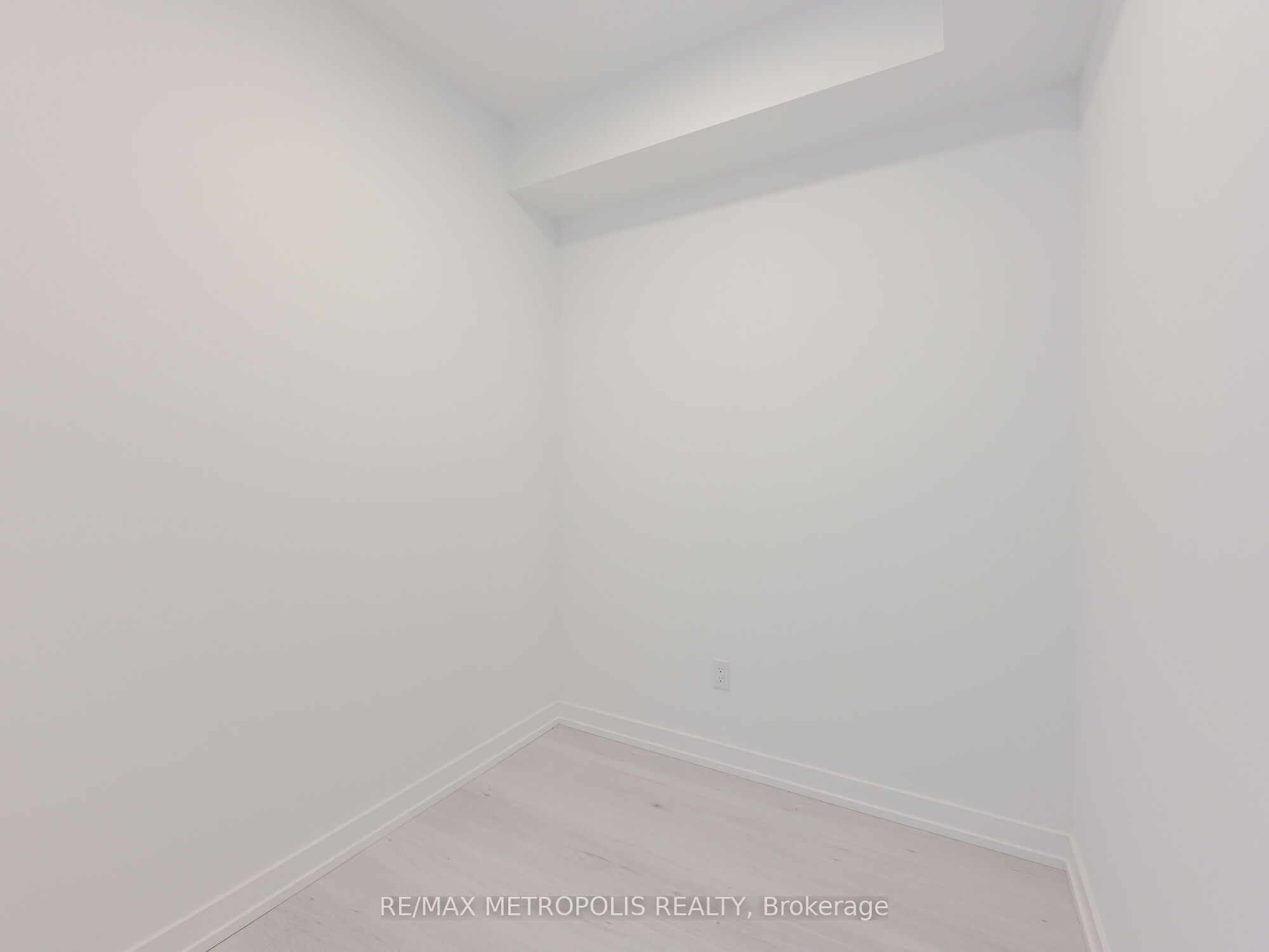 2501 Saw Whet Boulevard 246 Property Photo 35