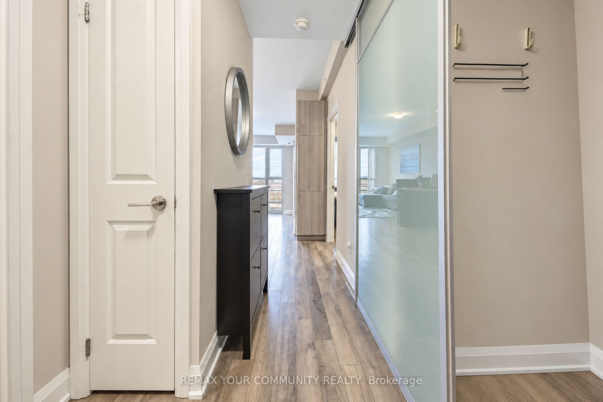 55 Yorkland Boulevard 907 Property Photo 6