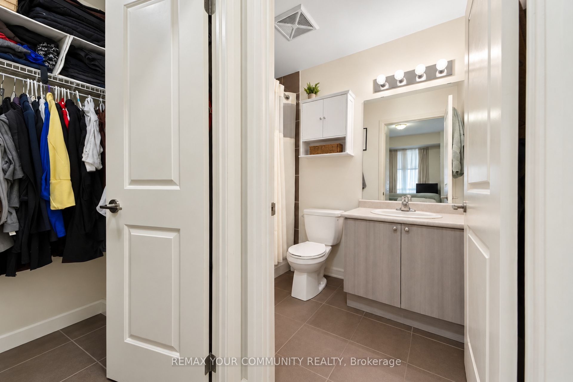 55 Yorkland Boulevard 907 Property Photo 15