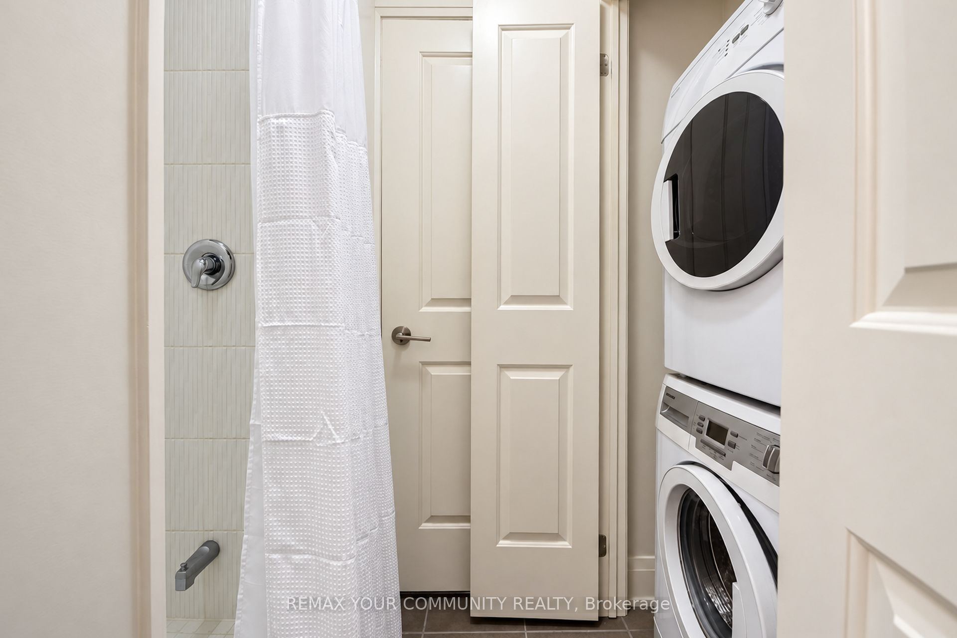 55 Yorkland Boulevard 907 Property Photo 19
