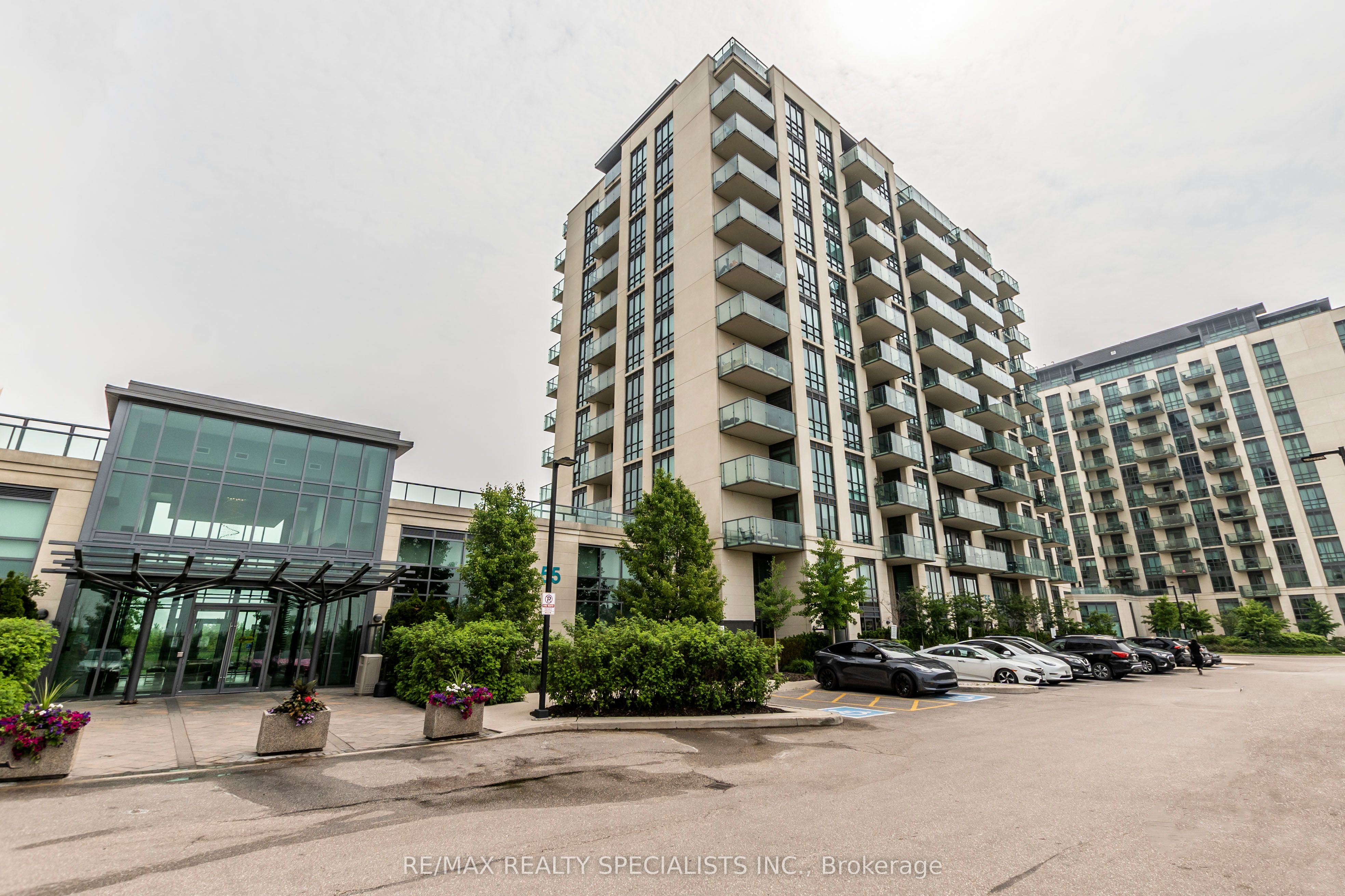 55 Yorkland Boulevard 606 Property Photo 1