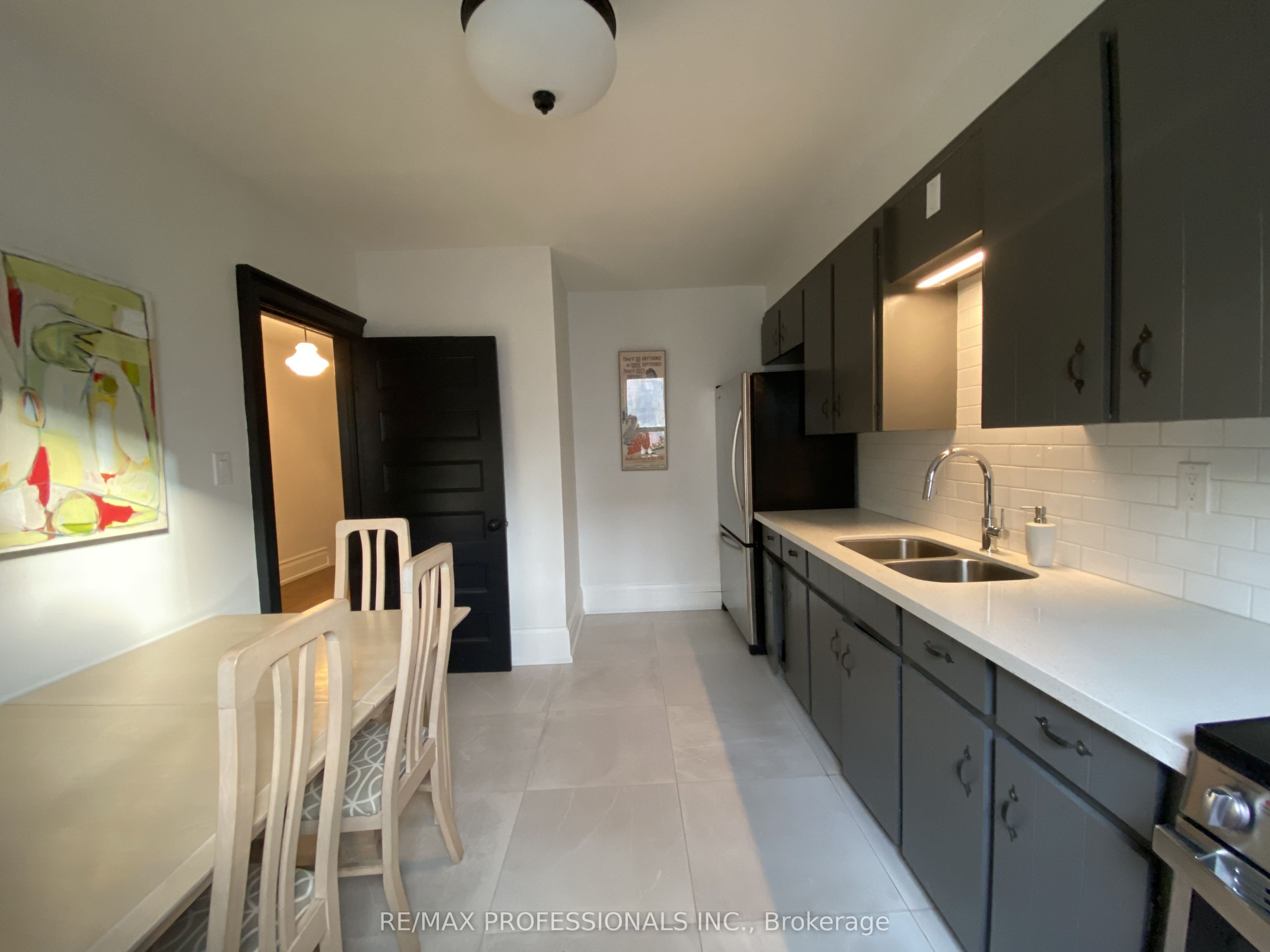 124 Close Avenue Property Photo 12