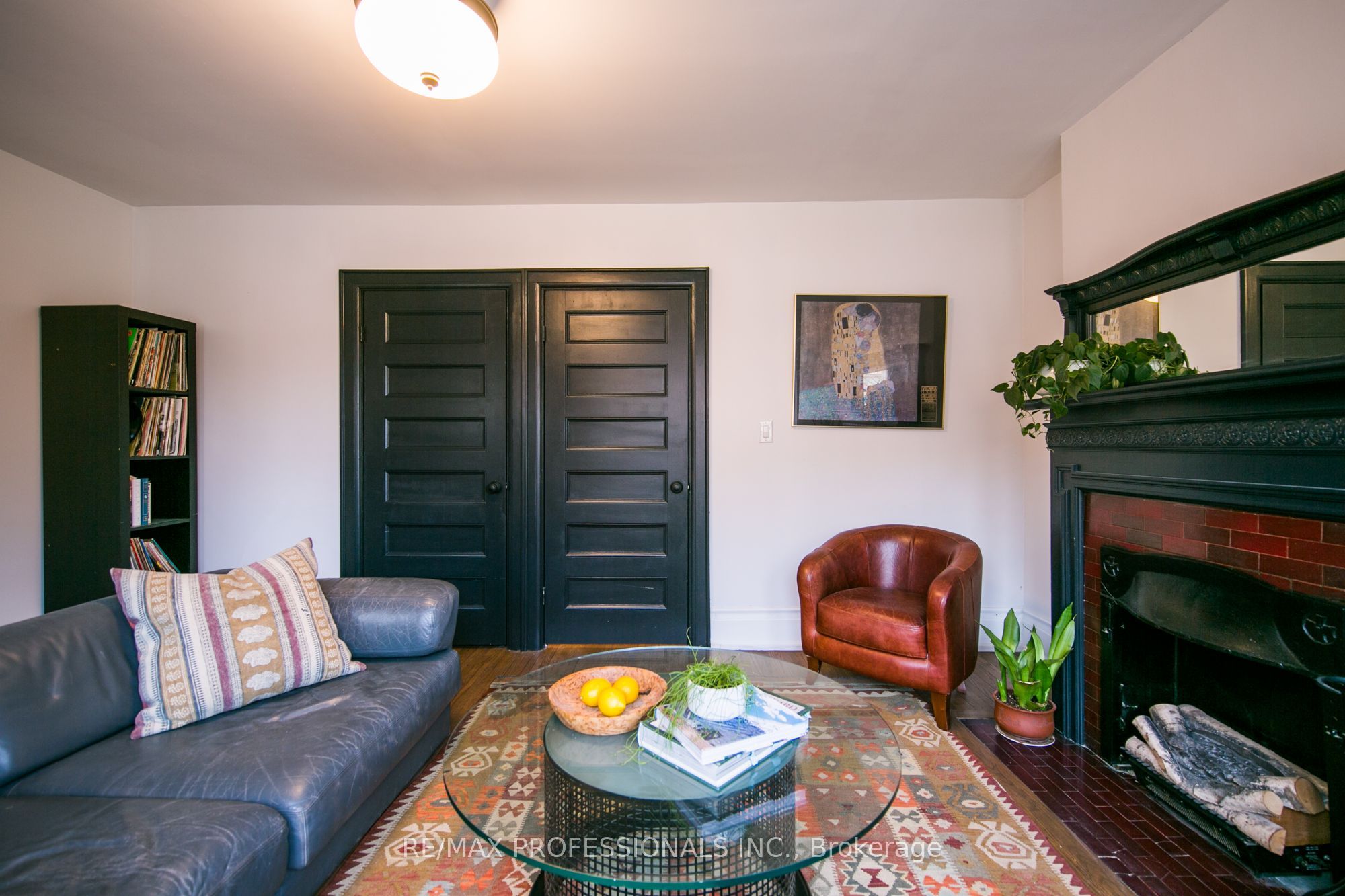 124 Close Avenue Property Photo 14