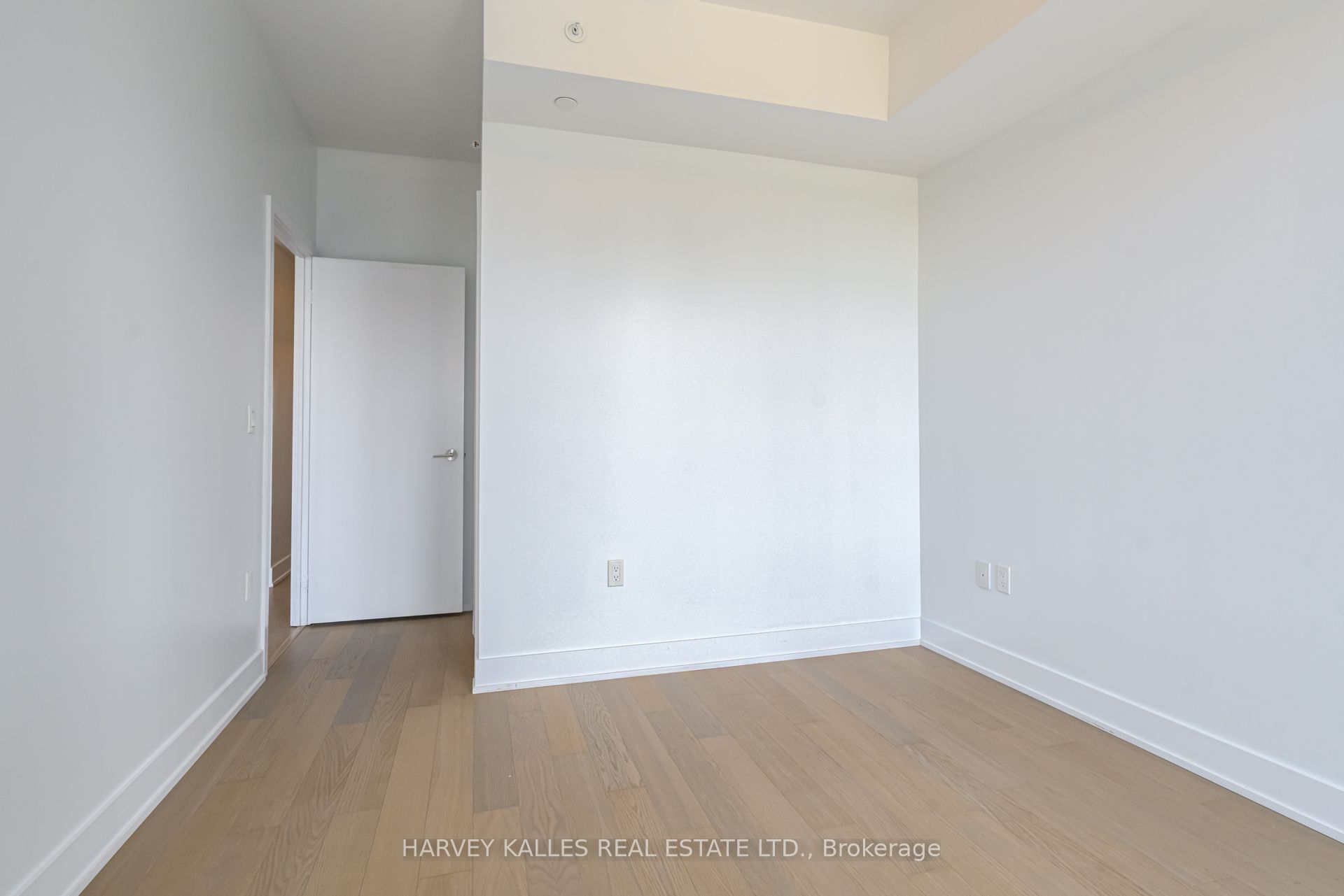 30 Shore Breeze Drive 1822 Property Photo 22