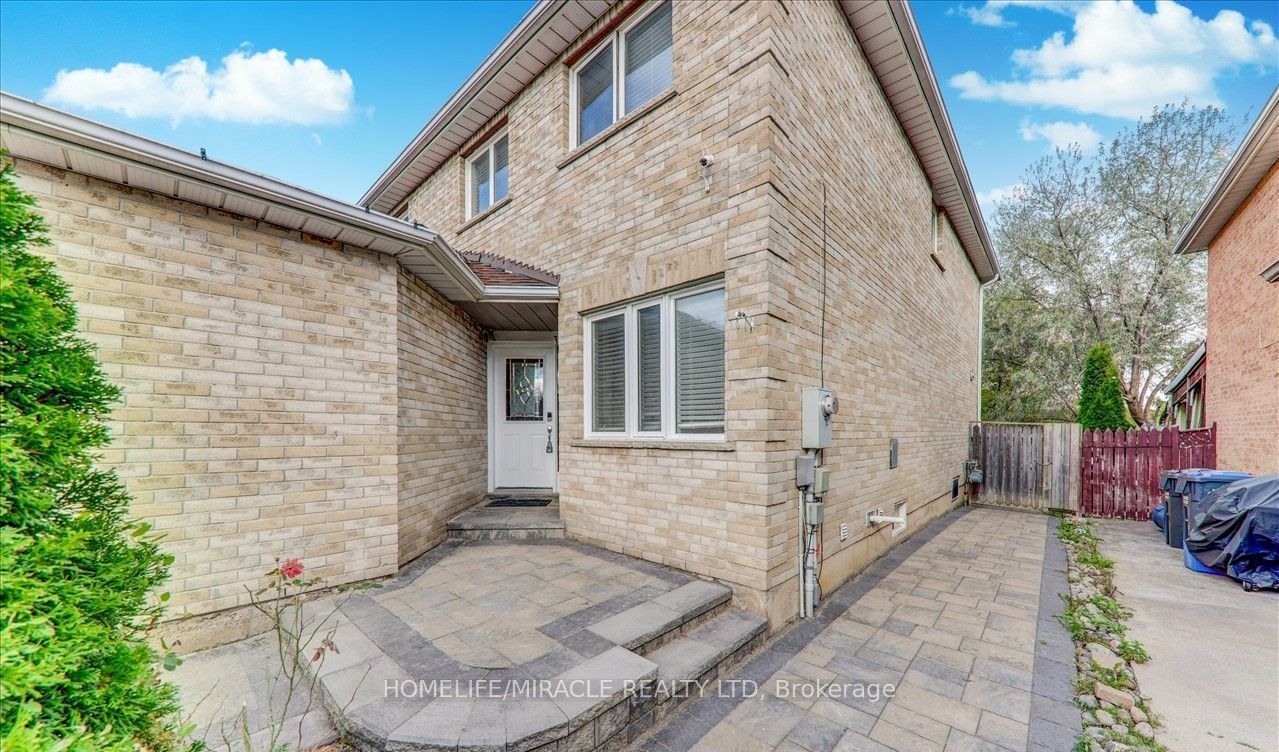 78 Castlehill Road Property Photo 3