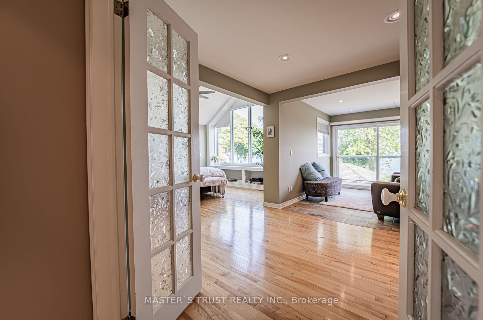 7 Third Line Property Photo 23