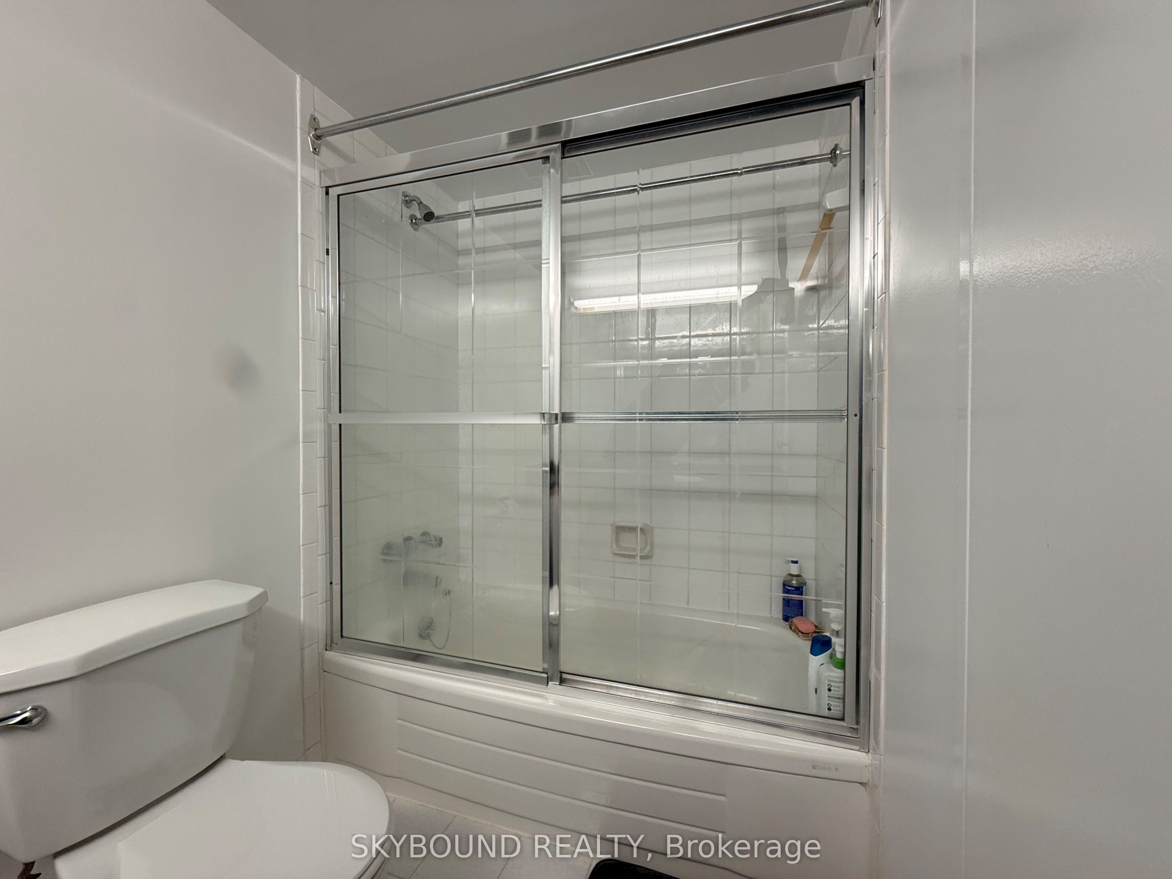 3650 Kaneff Crescent 3106 Property Photo 13