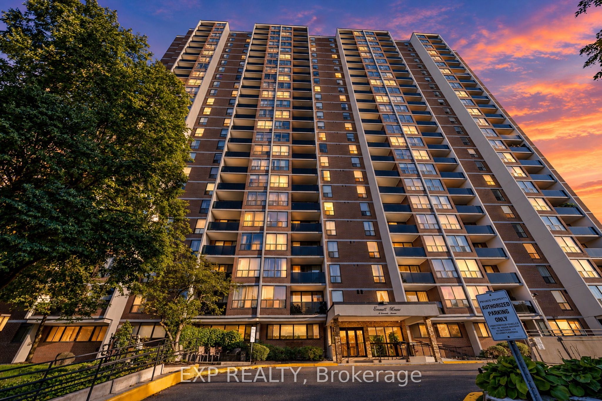 85 Emmett Avenue 2412 Property Photo 5