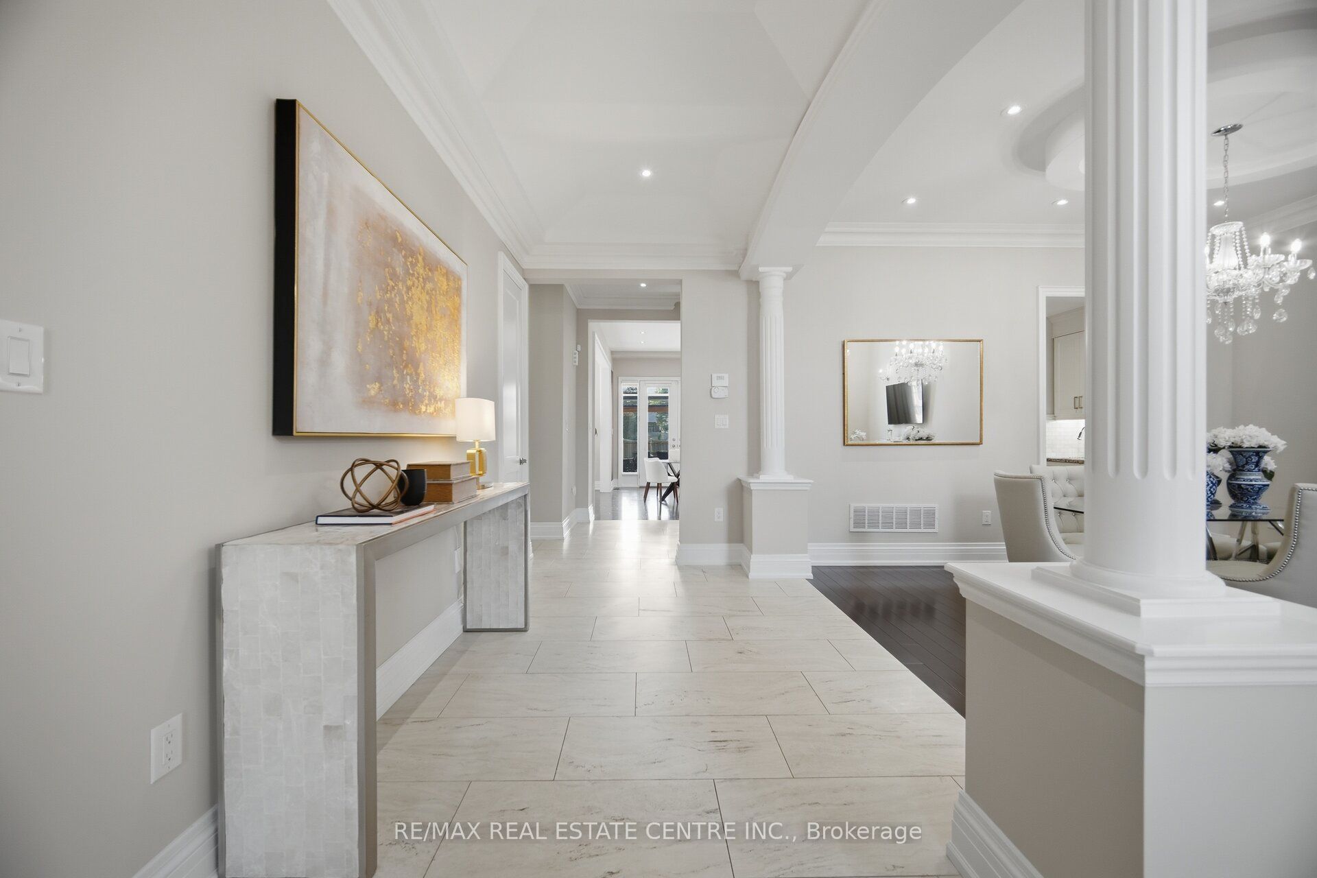 60 Jopling Avenue N Property Photo 9