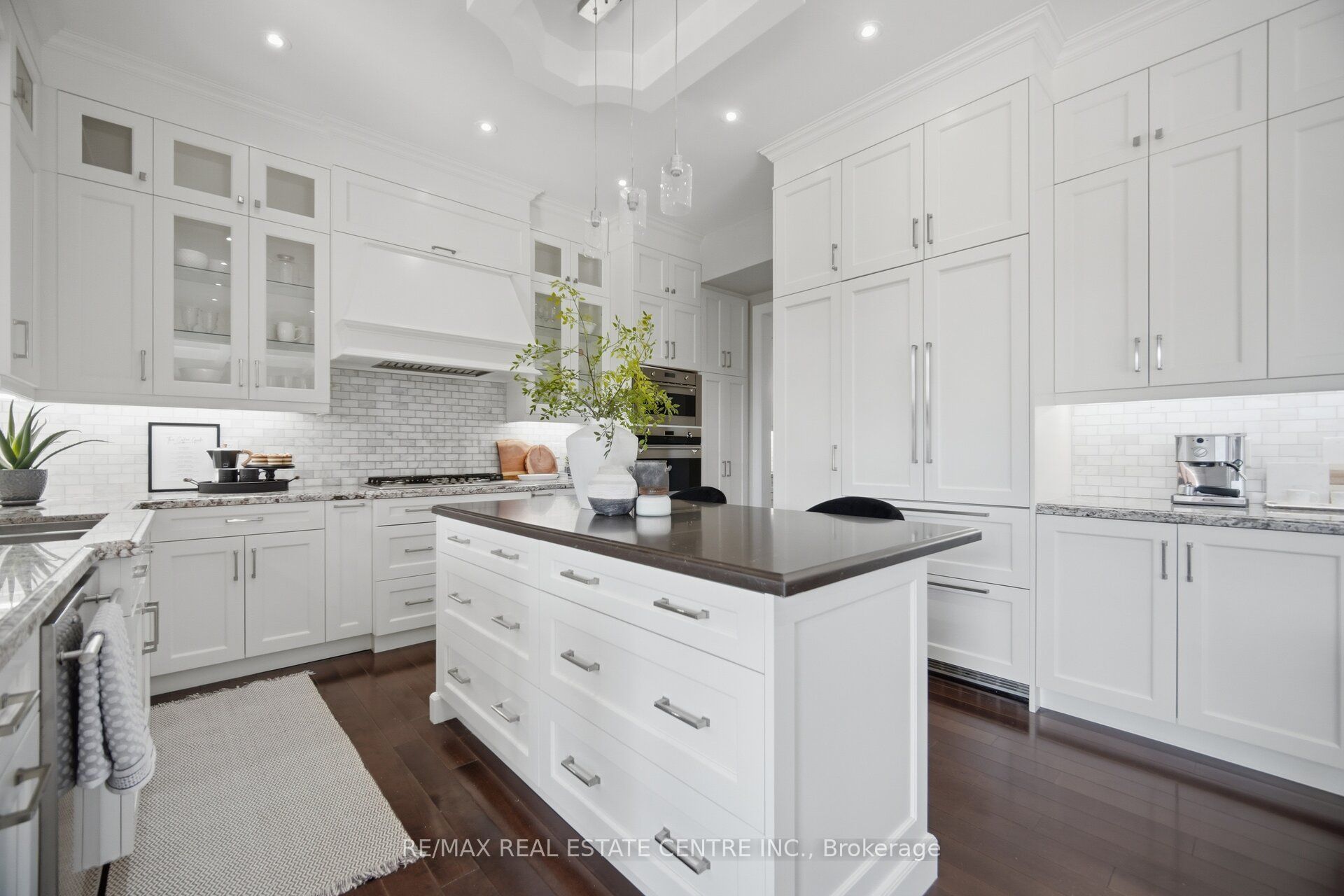 60 Jopling Avenue N Property Photo 19