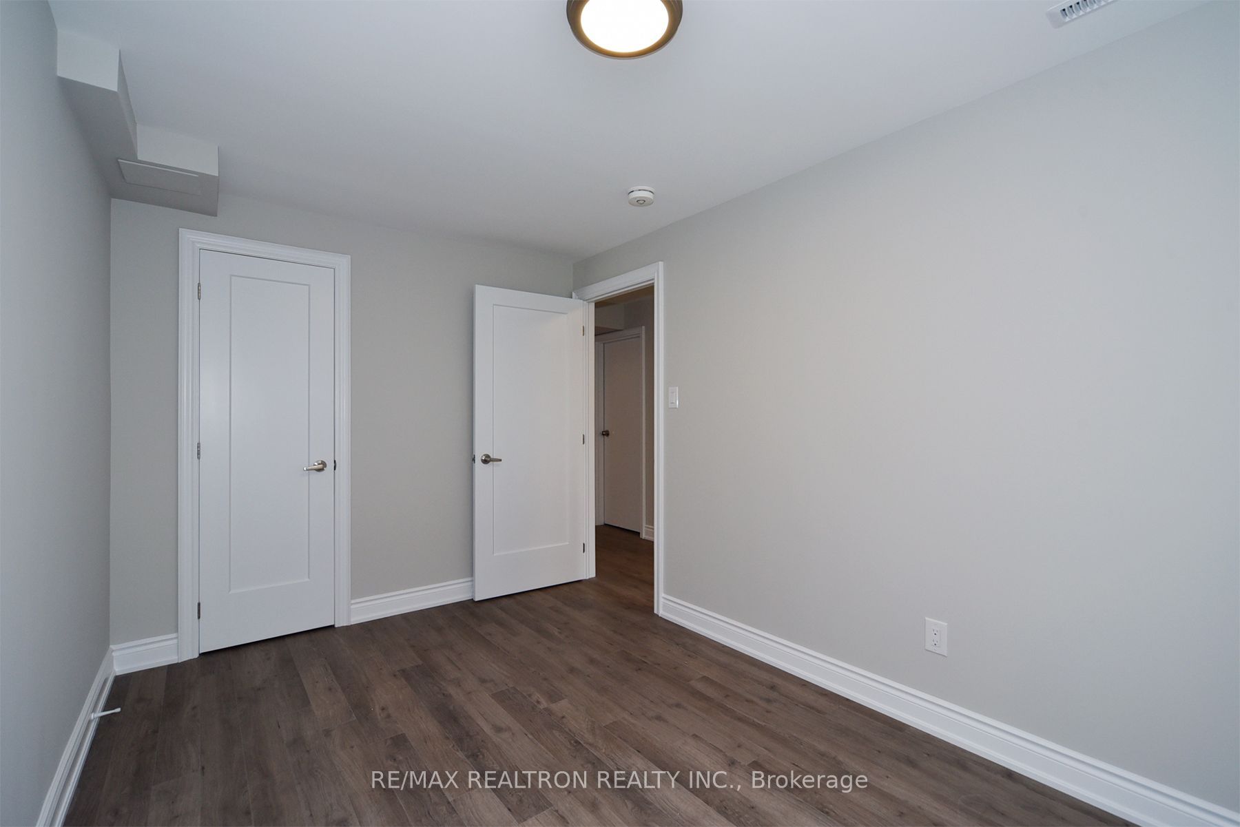1 Enid Crescent Ground Property Photo 15