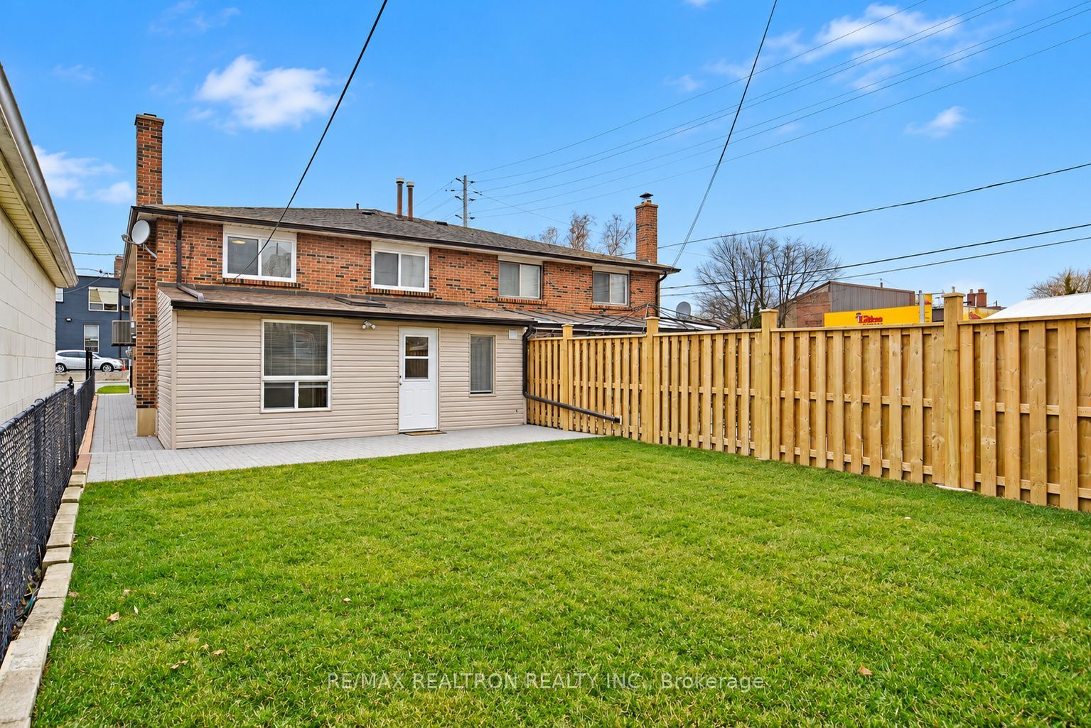 1 Enid Crescent Ground Property Photo 22