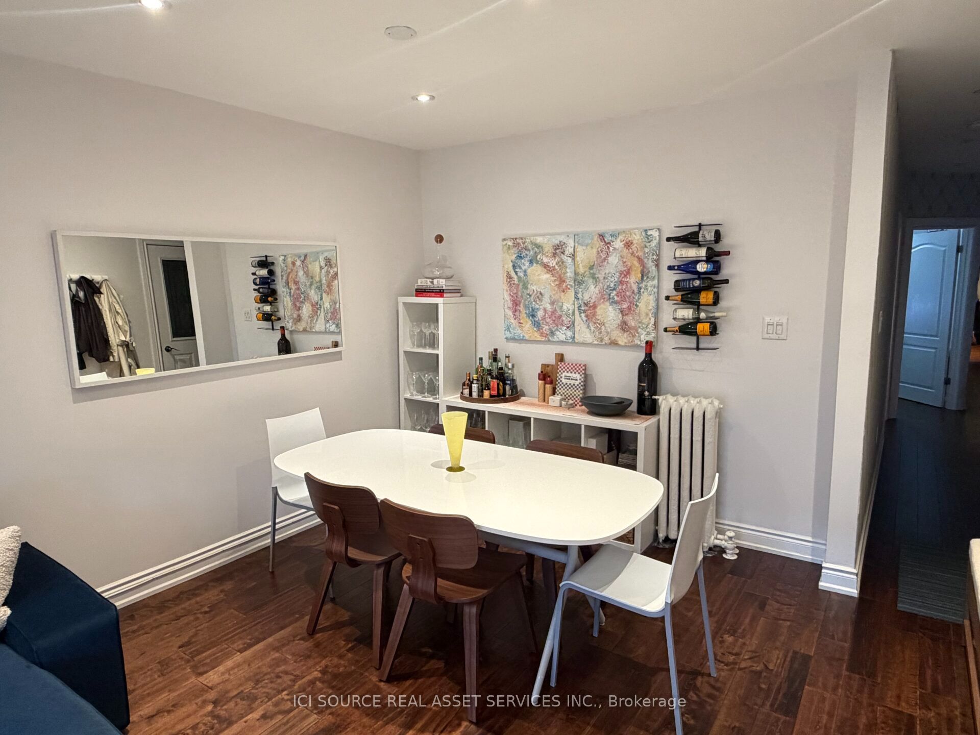 399 Roncesvalles Avenue 1 (2nd Floor) Property Photo 2