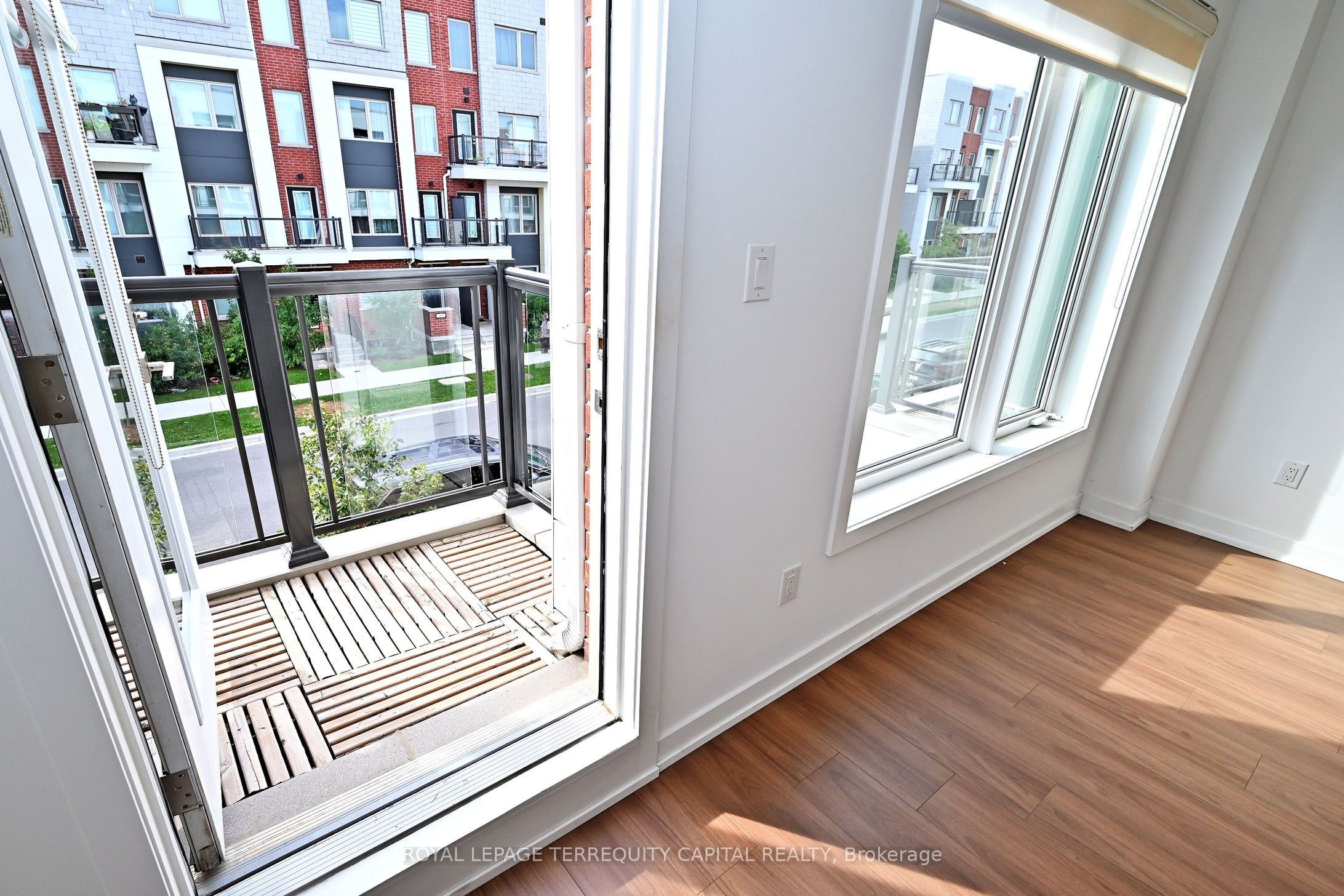 101 William Duncan Road Property Photo 18