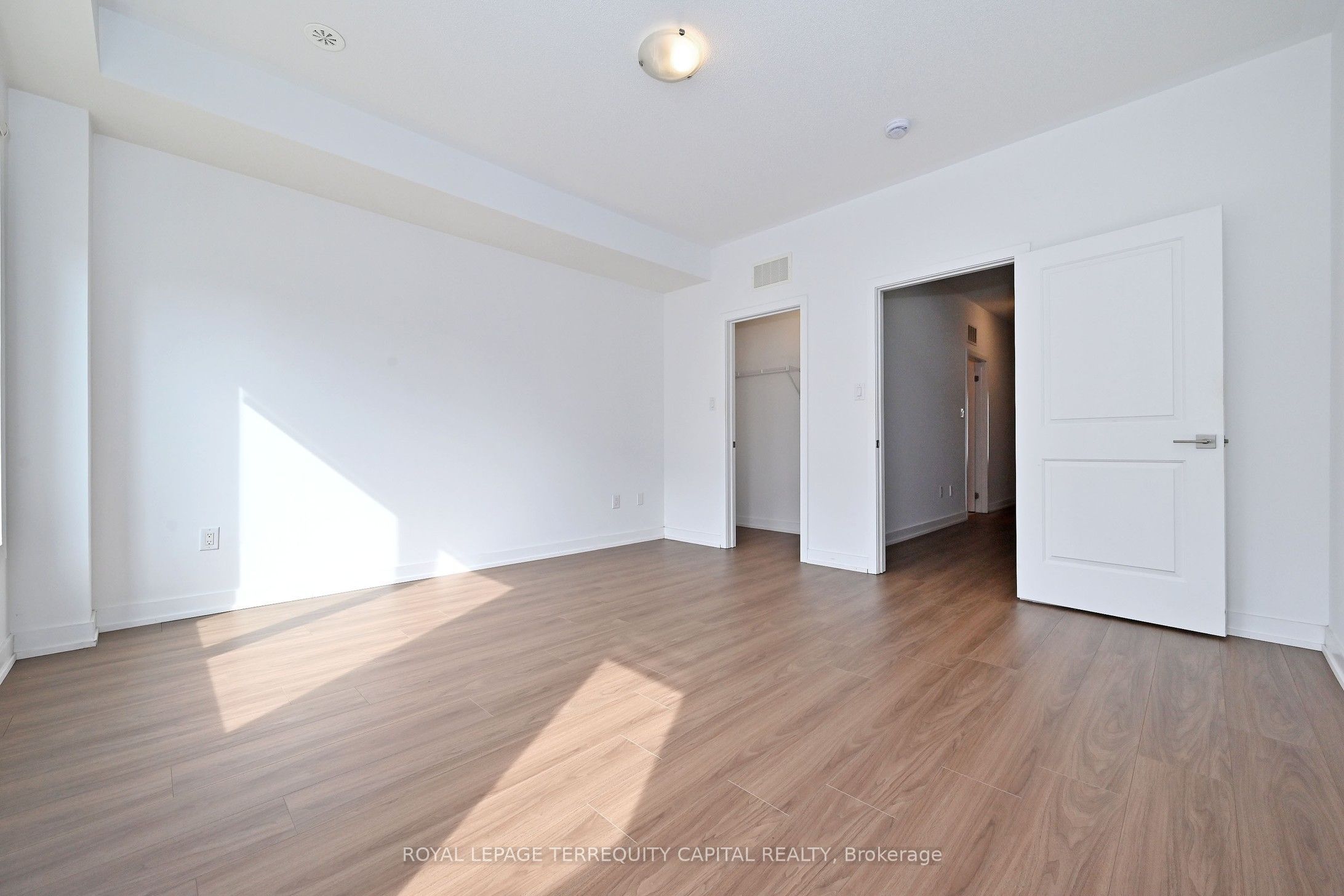 101 William Duncan Road Property Photo 20