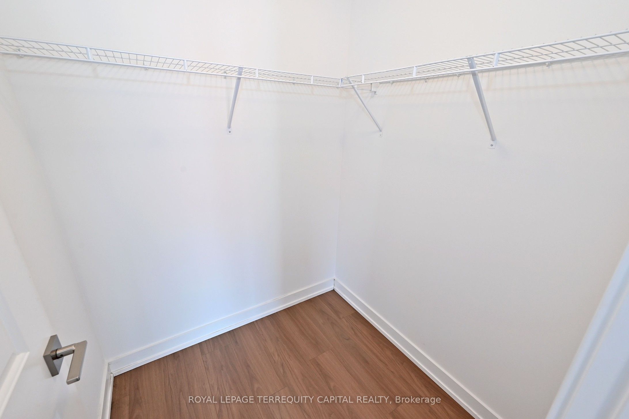 101 William Duncan Road Property Photo 24