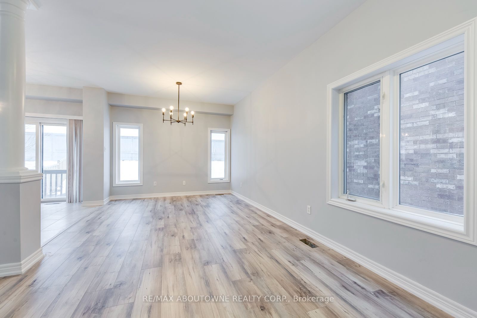 5160 Bird Boulevard Property Photo 3