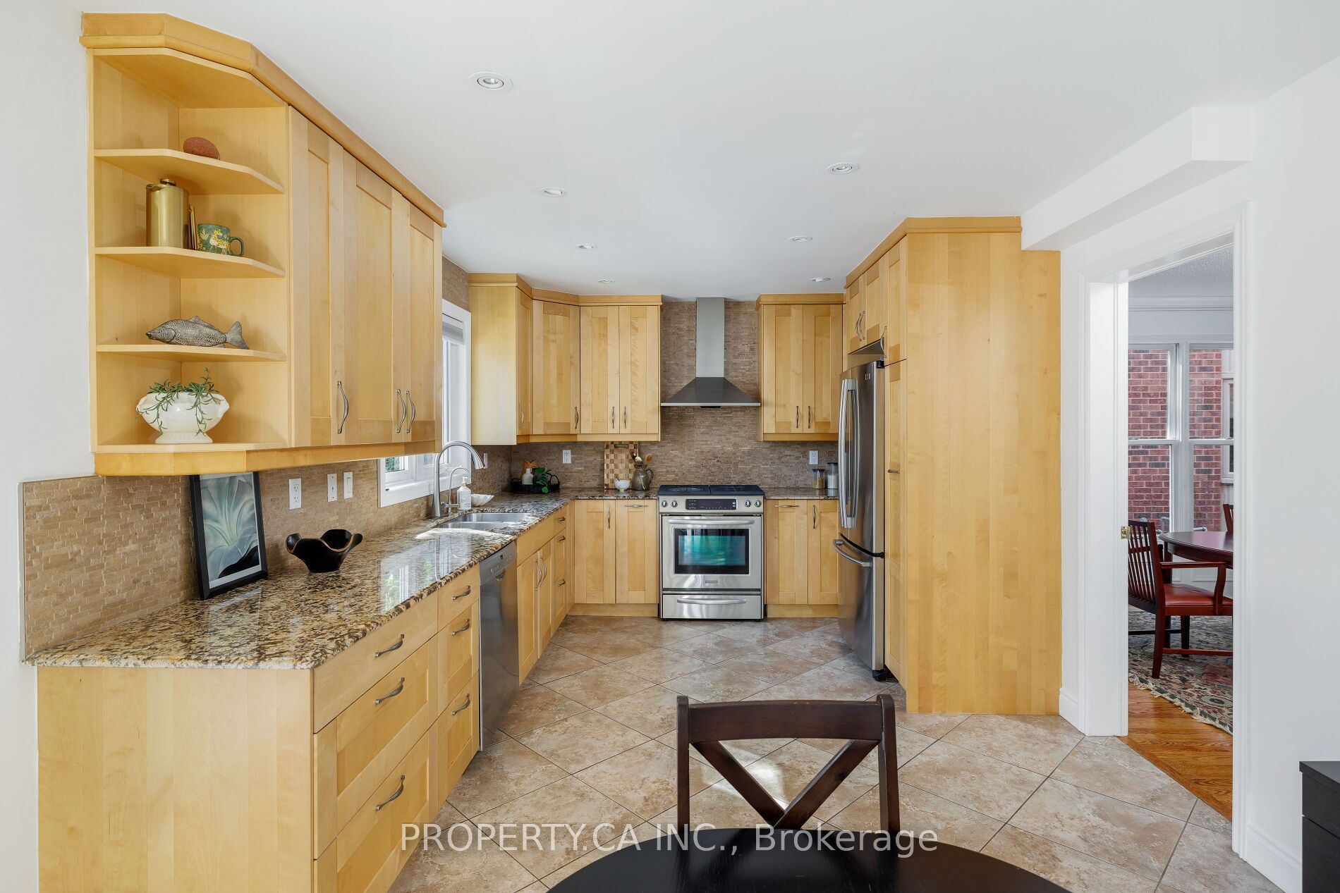 2124 Langtry Drive Property Photo 11