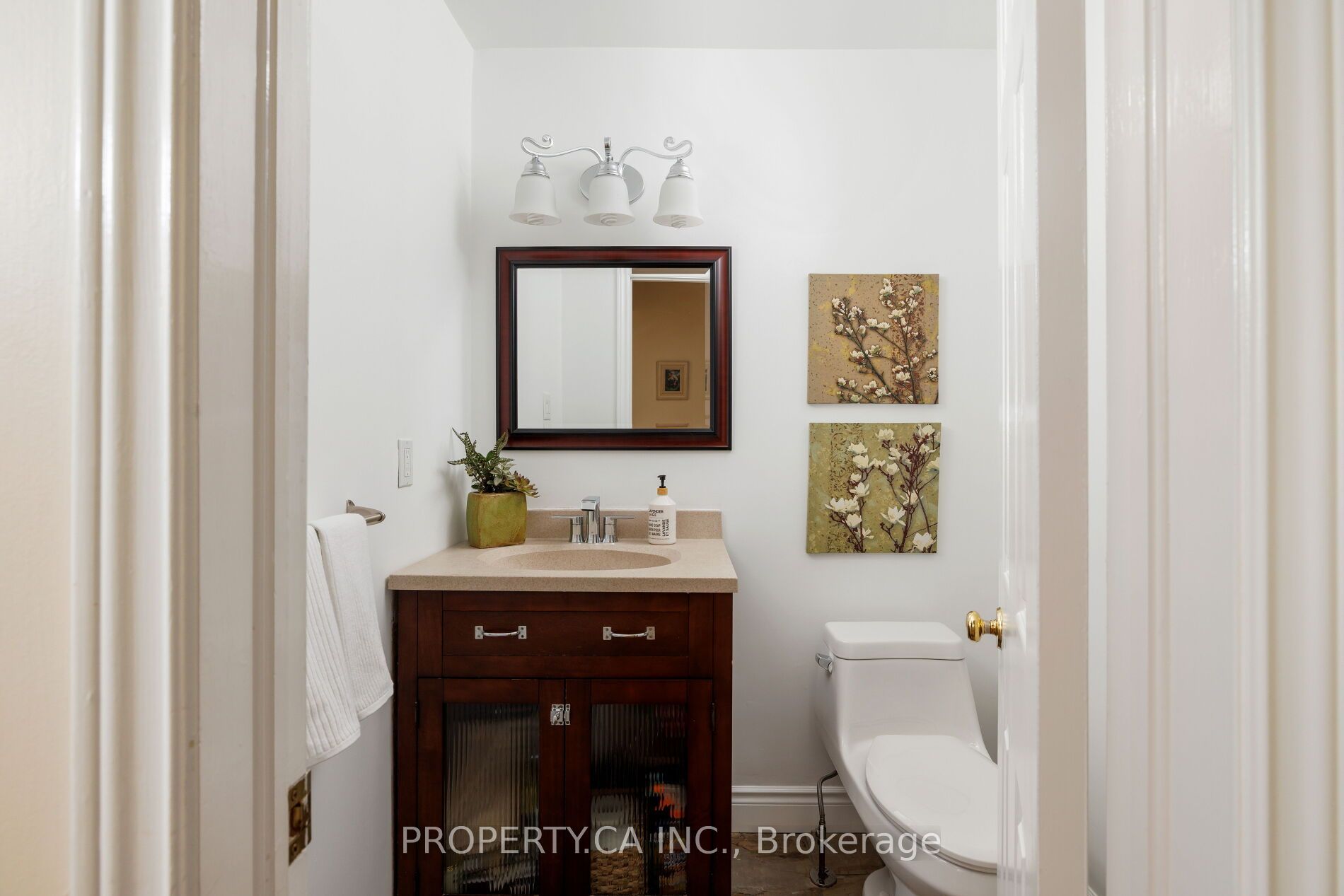 2124 Langtry Drive Property Photo 23