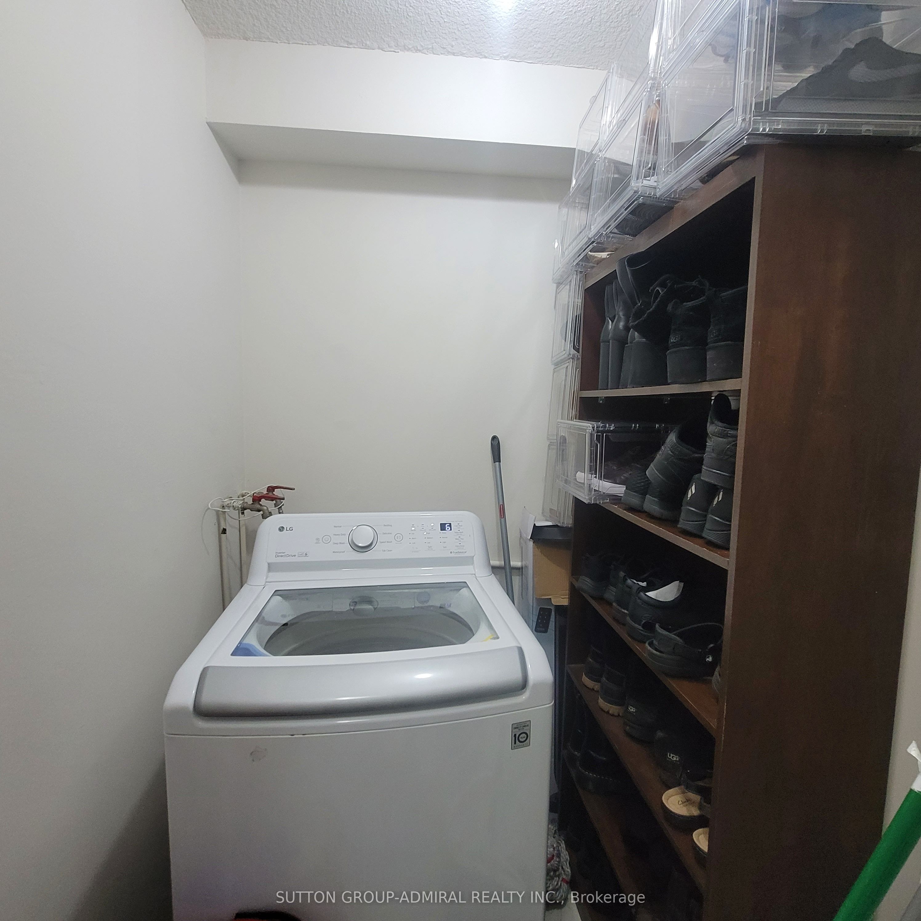 10 Tobermory Drive 802 Property Photo 11
