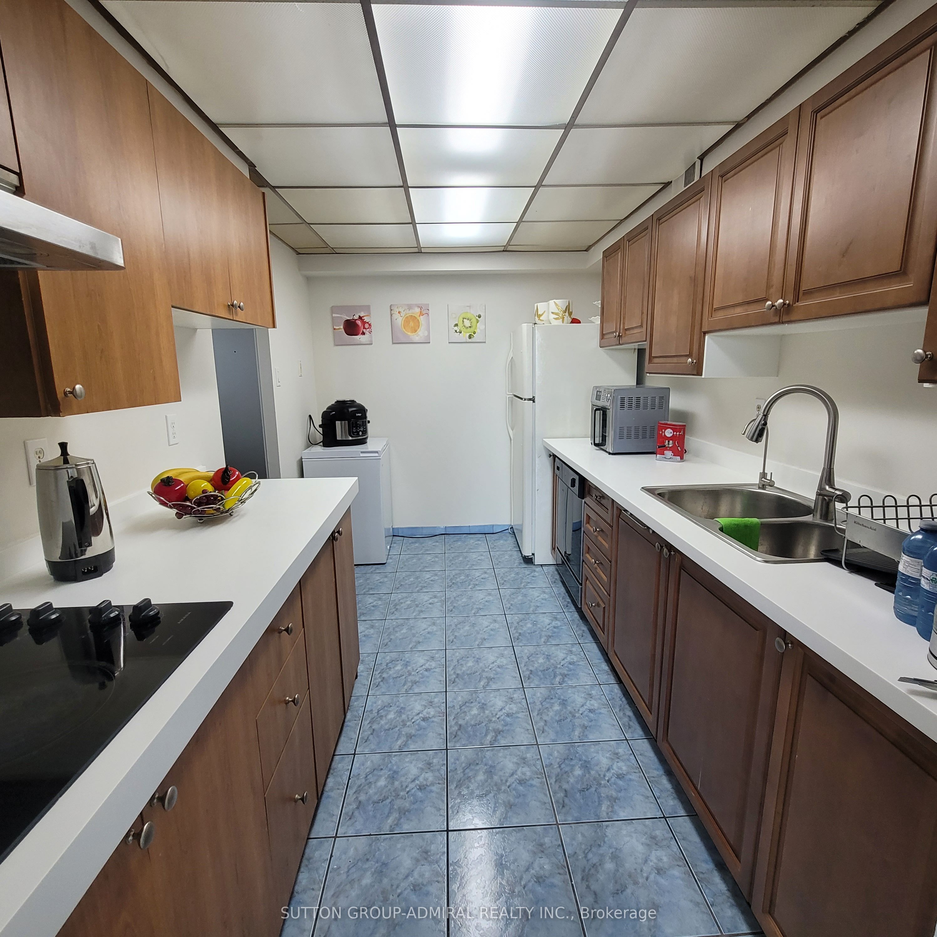 10 Tobermory Drive 802 Property Photo 17