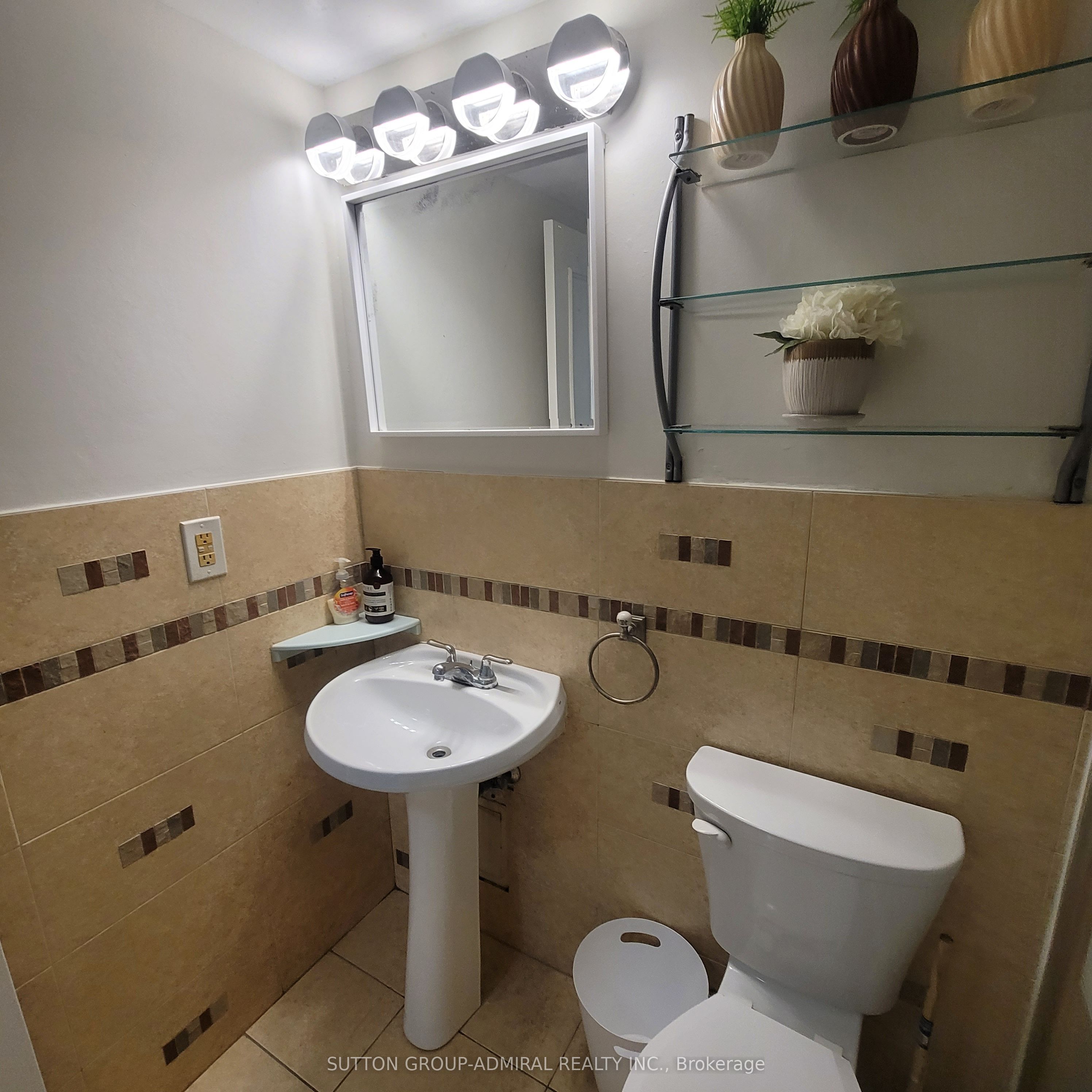 10 Tobermory Drive 802 Property Photo 21