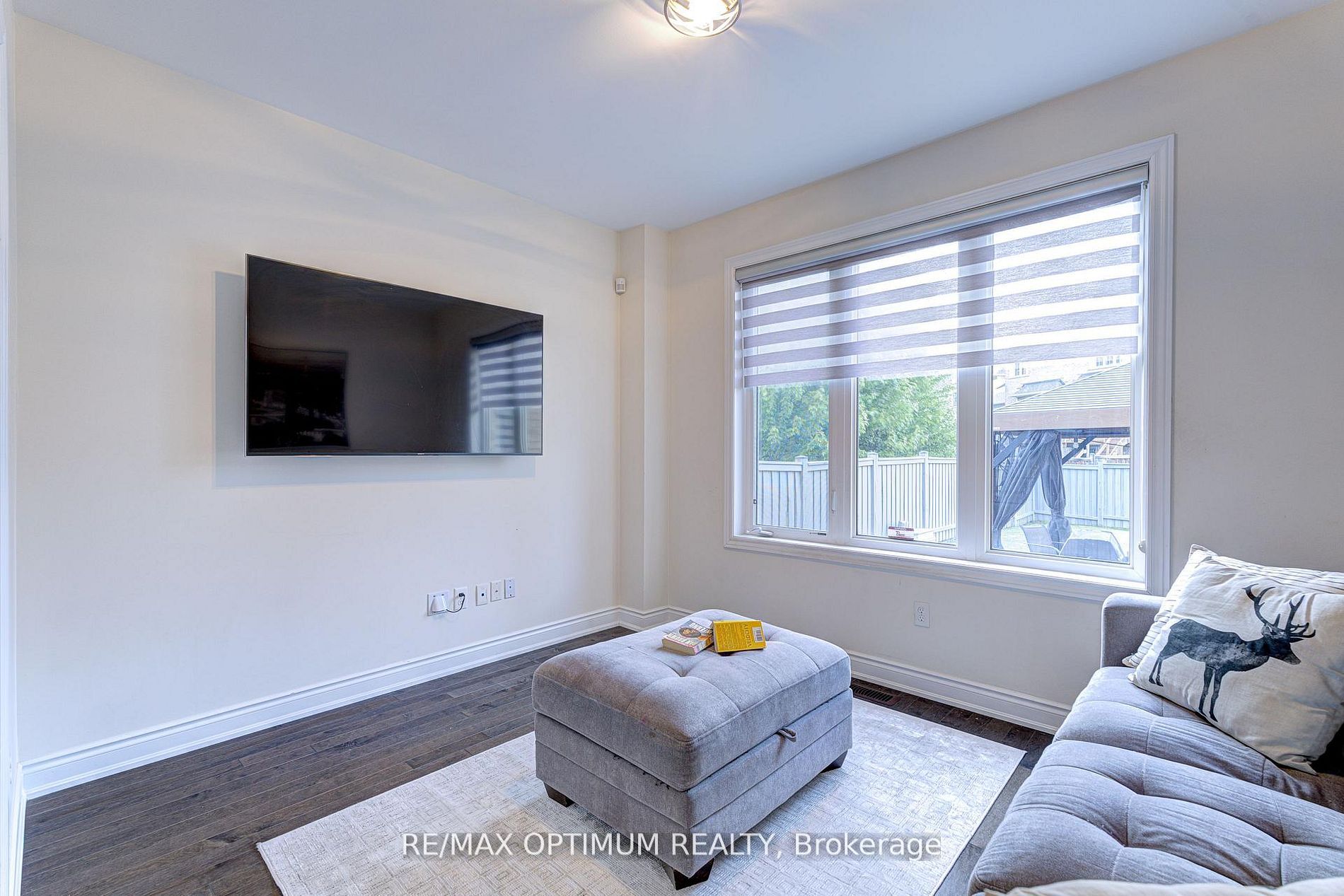 18 Deanston Court Property Photo 20