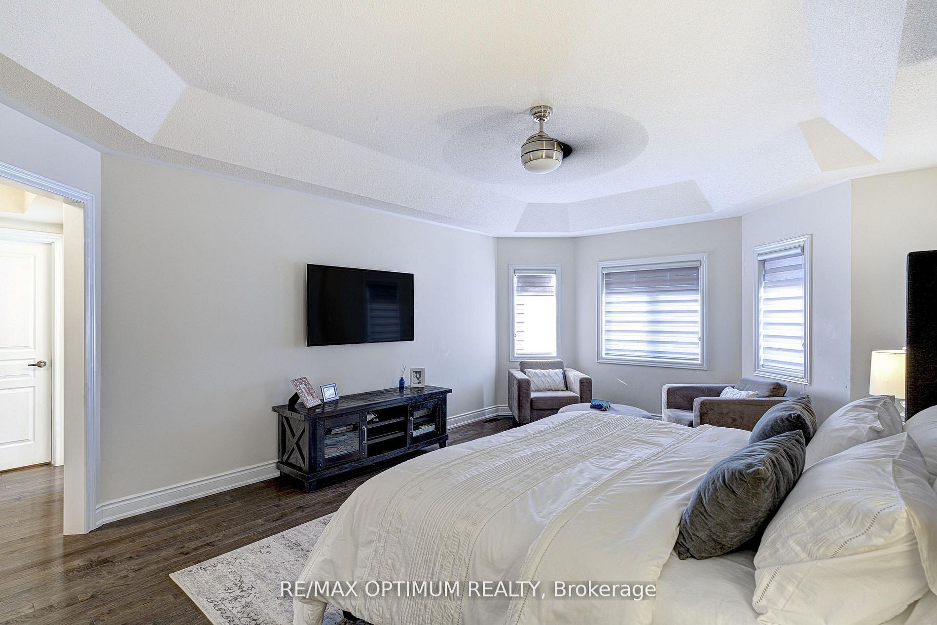 18 Deanston Court Property Photo 24